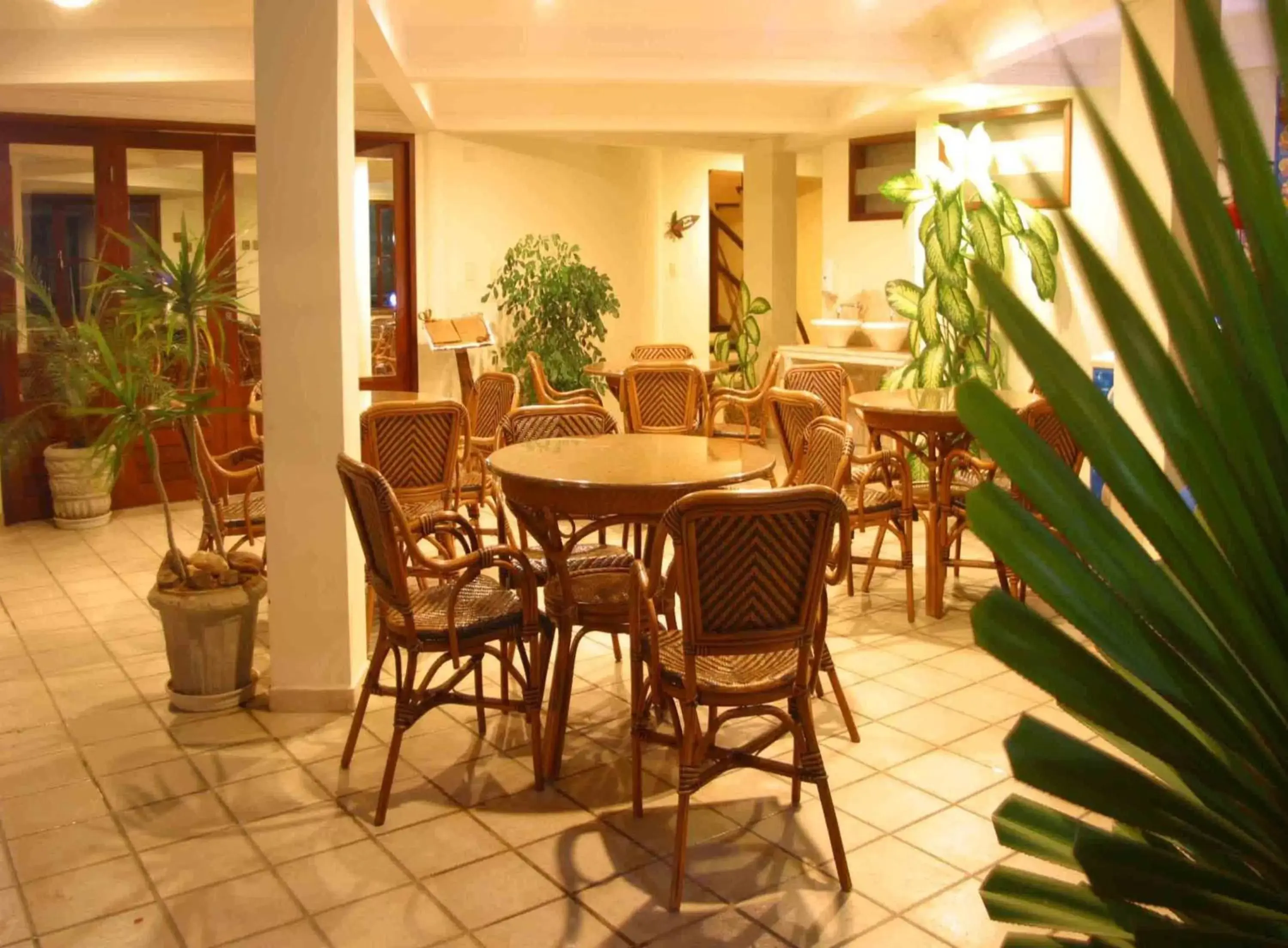 Restaurant/places to eat in Divi-Divi Praia Hotel Restaurant/places to eat in Divi-Divi Praia Hotel
