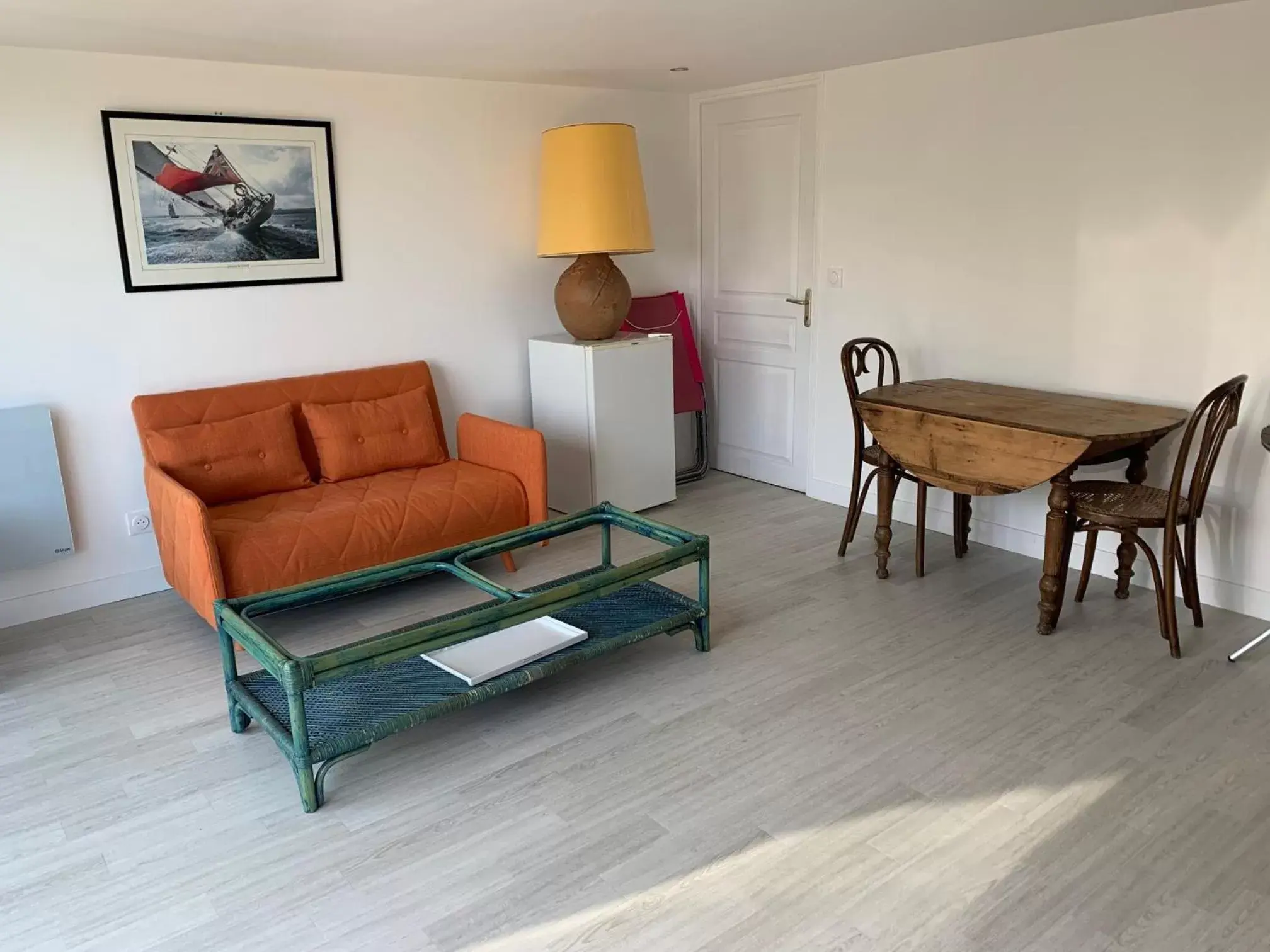 Double Room with Sea View - single occupancy in suite junior OMAHA BEACH Double Room with Sea View - single occupancy in suite junior OMAHA BEACH