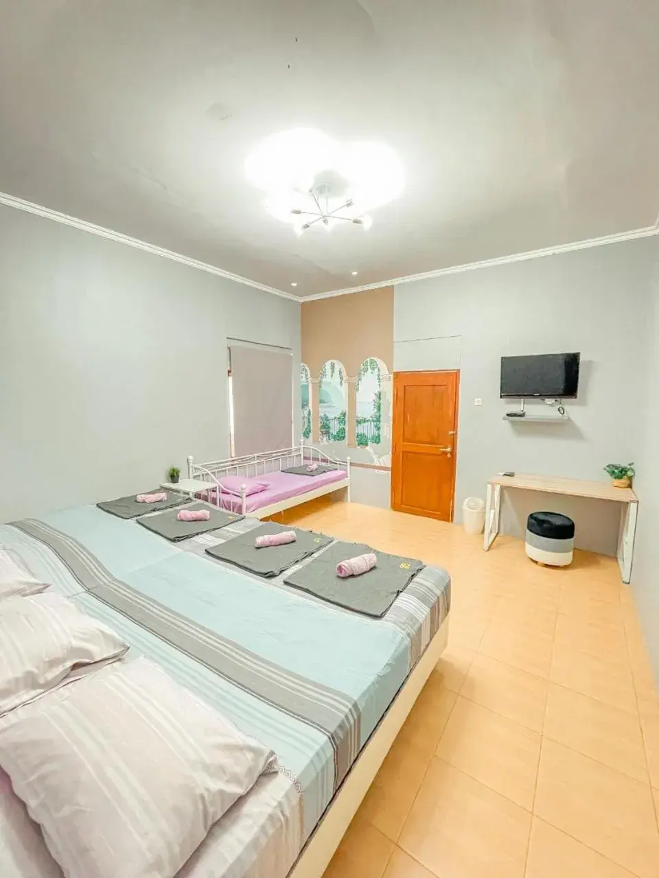 Bedroom in OtU Hostel By OstiC