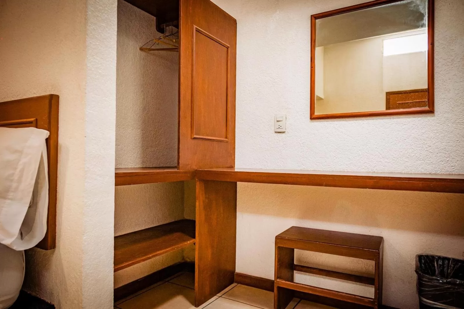 wardrobe in Hotel Azucena