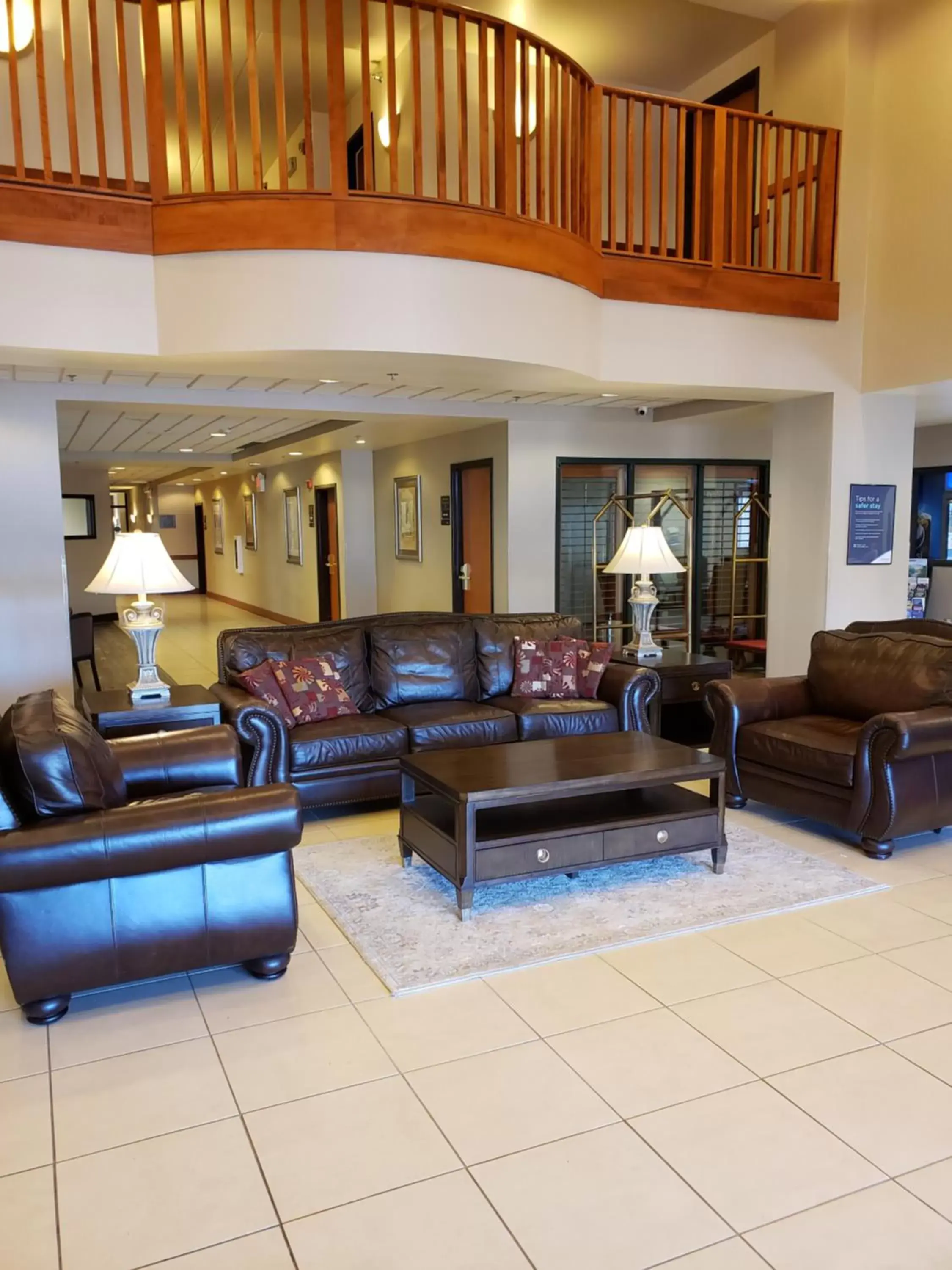 Lobby or reception in Wingate by Wyndham Coon Rapids
