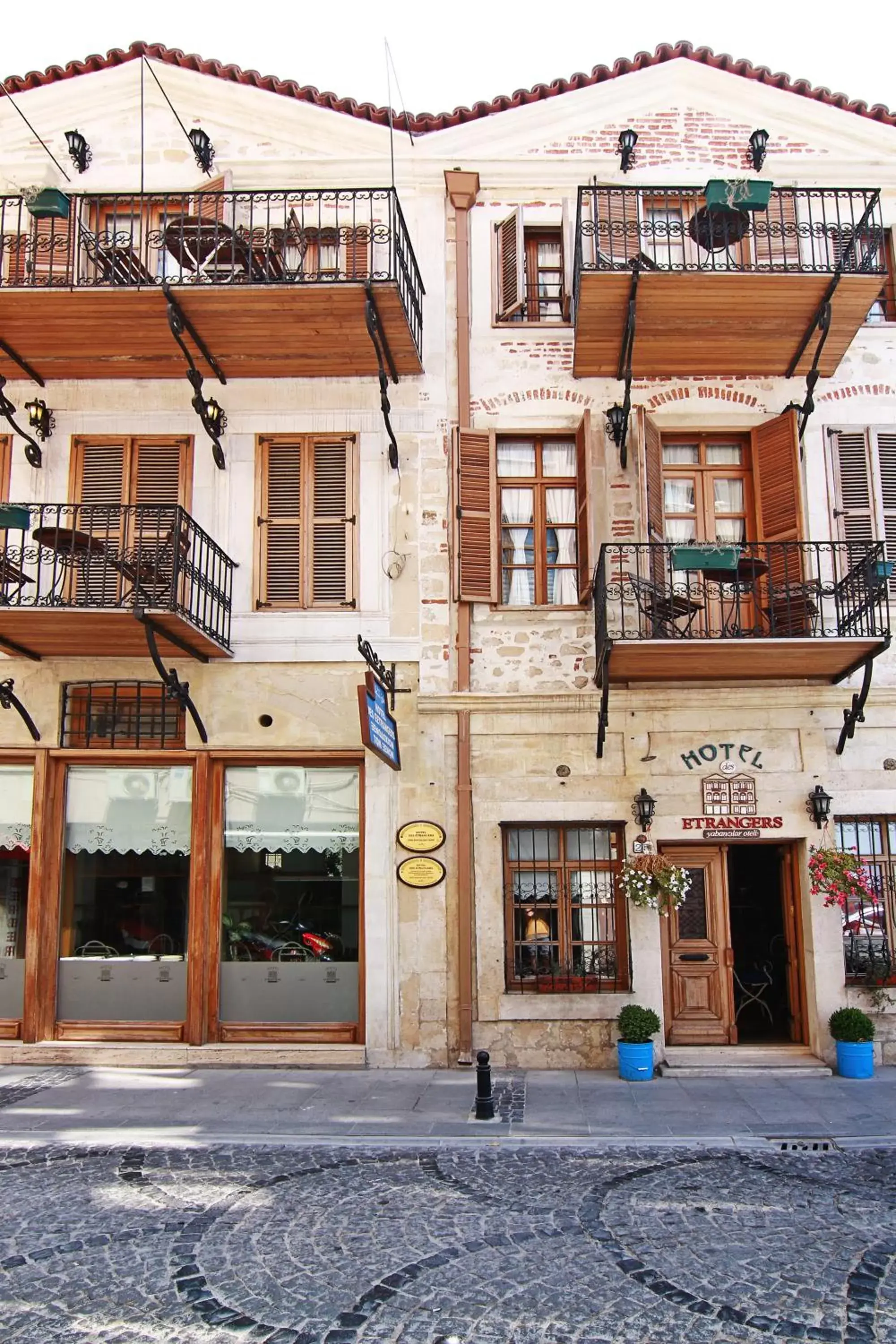 Facade/entrance in Hotel Des Etrangers - Special Category Facade/entrance in Hotel Des Etrangers - Special Category