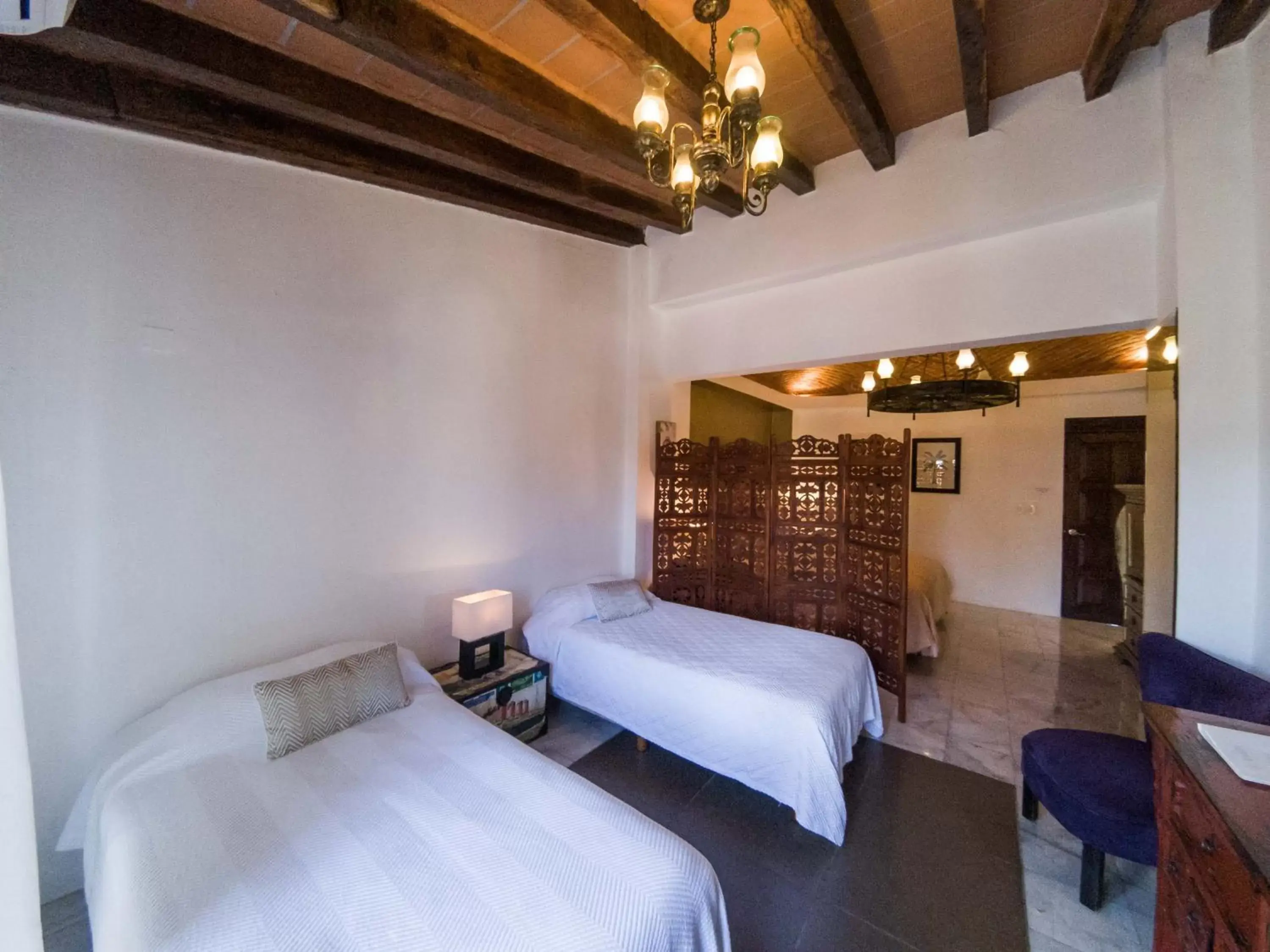 Photo of the whole room, Bed in La Villa du Golf à Cancun Hotel Boutique