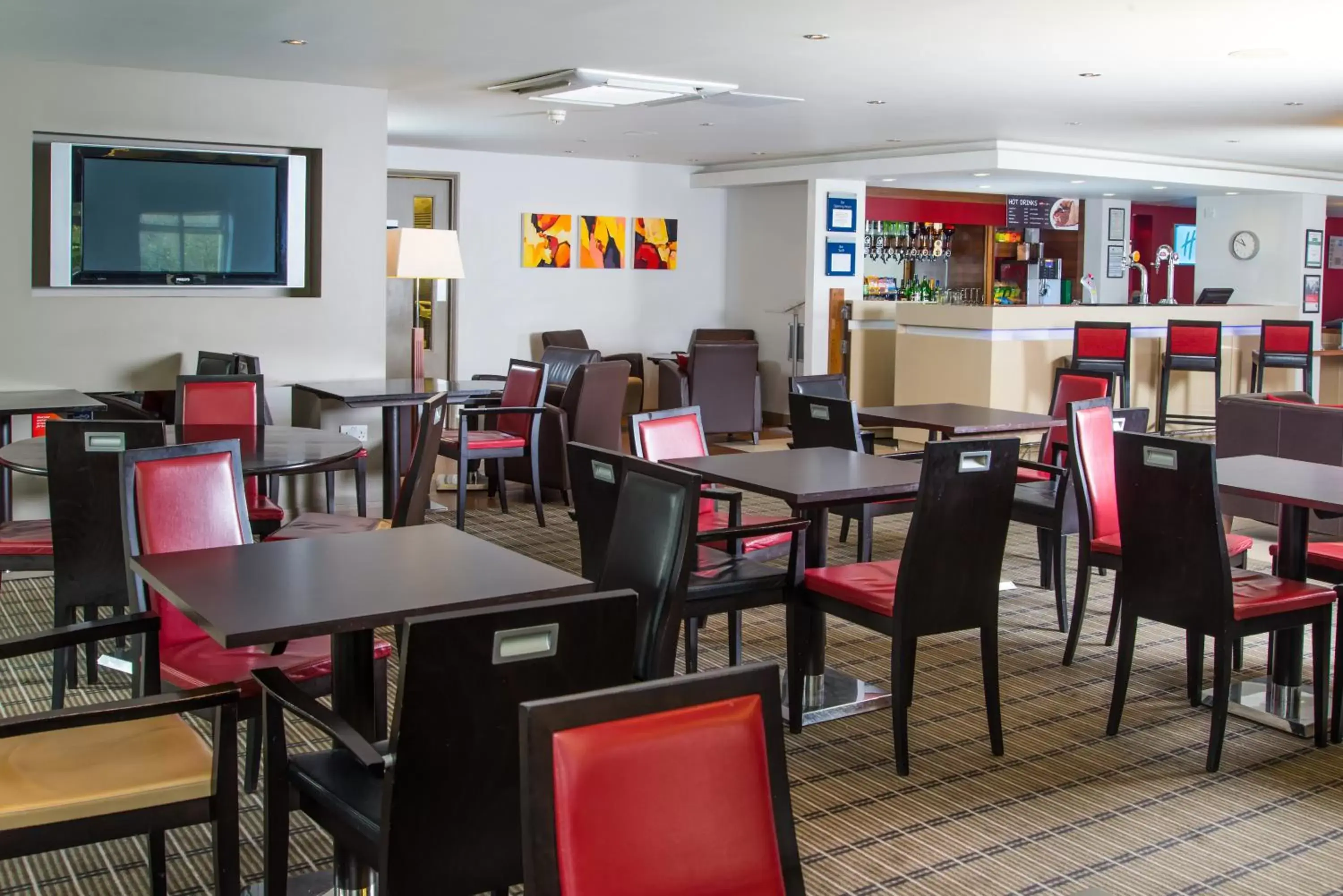Restaurant/Places to Eat in Holiday Inn Express Exeter East, an IHG Hotel