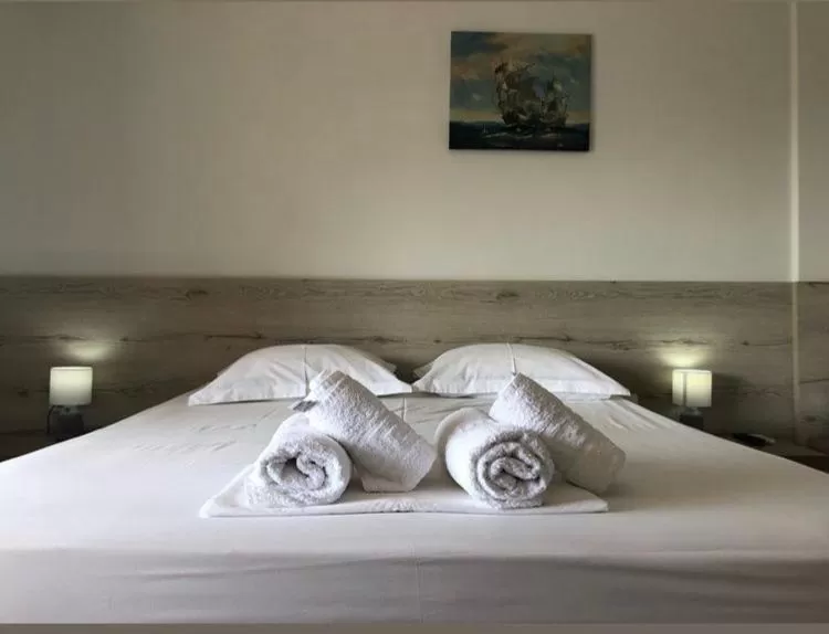 Bed in Vila Gjoni