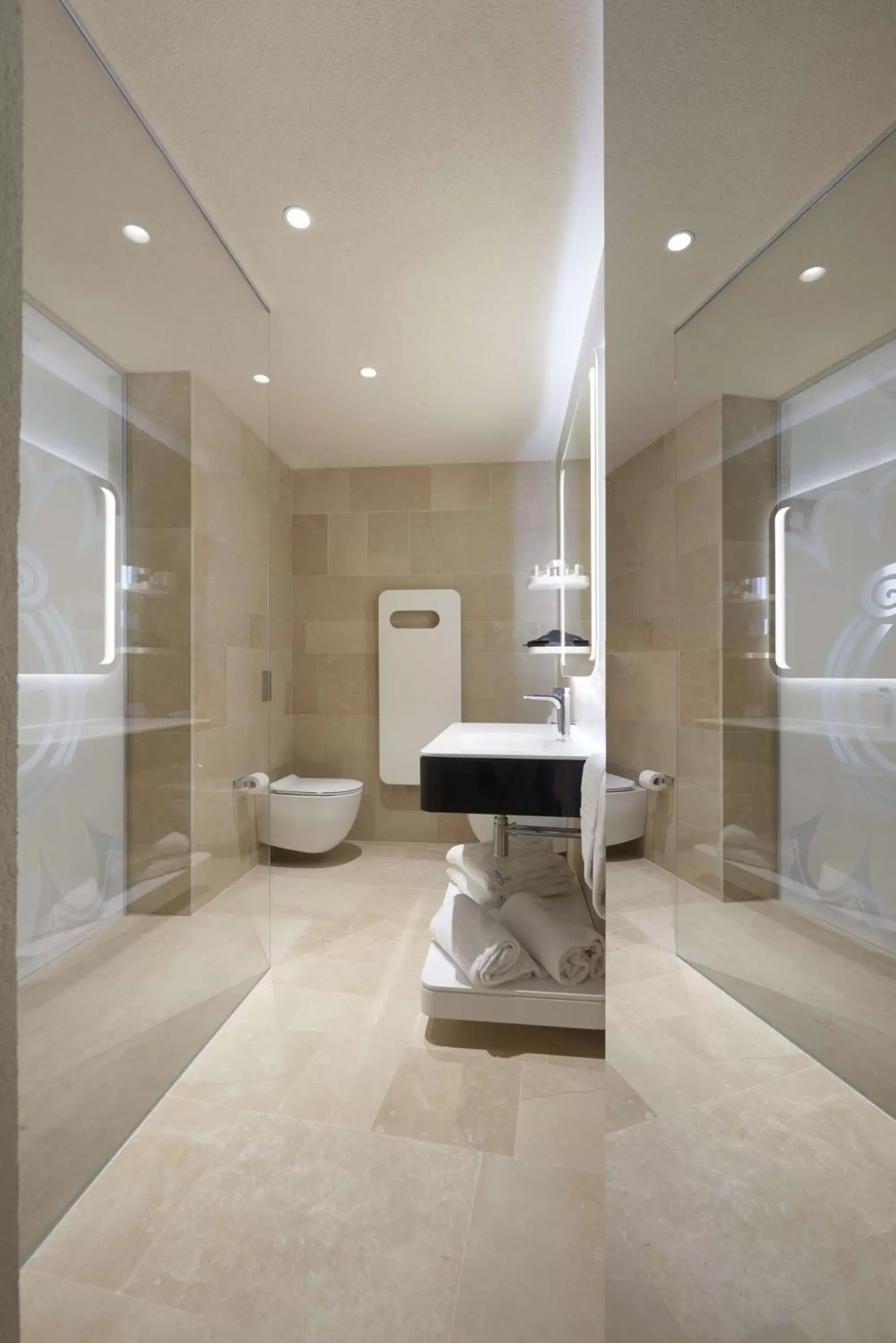 Photo of the whole room, Bathroom in Palazzo Gatto Art Hotel & SPA - BW Premier Collection