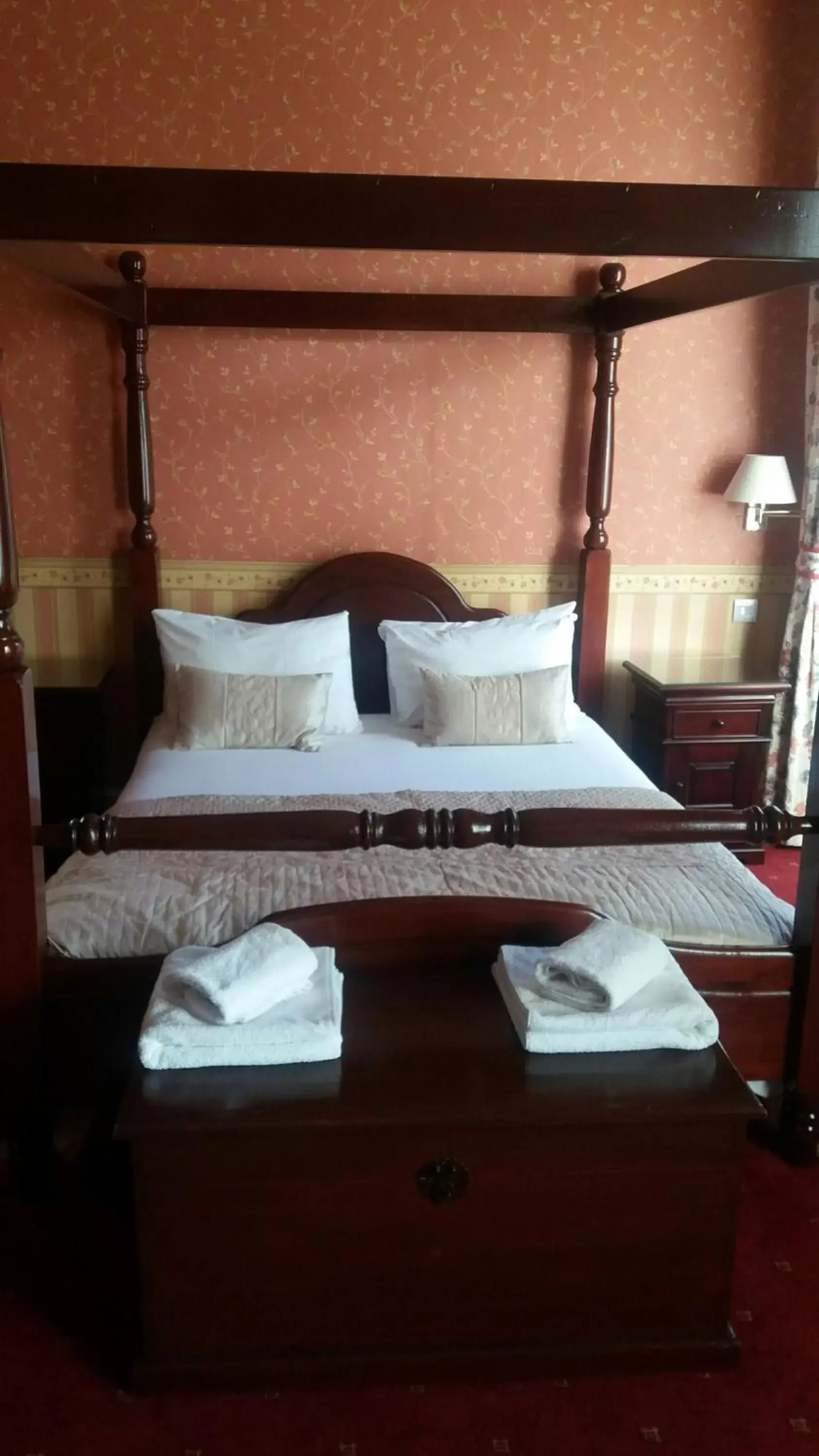 Other, Bed in Wortley Hall Sheffield