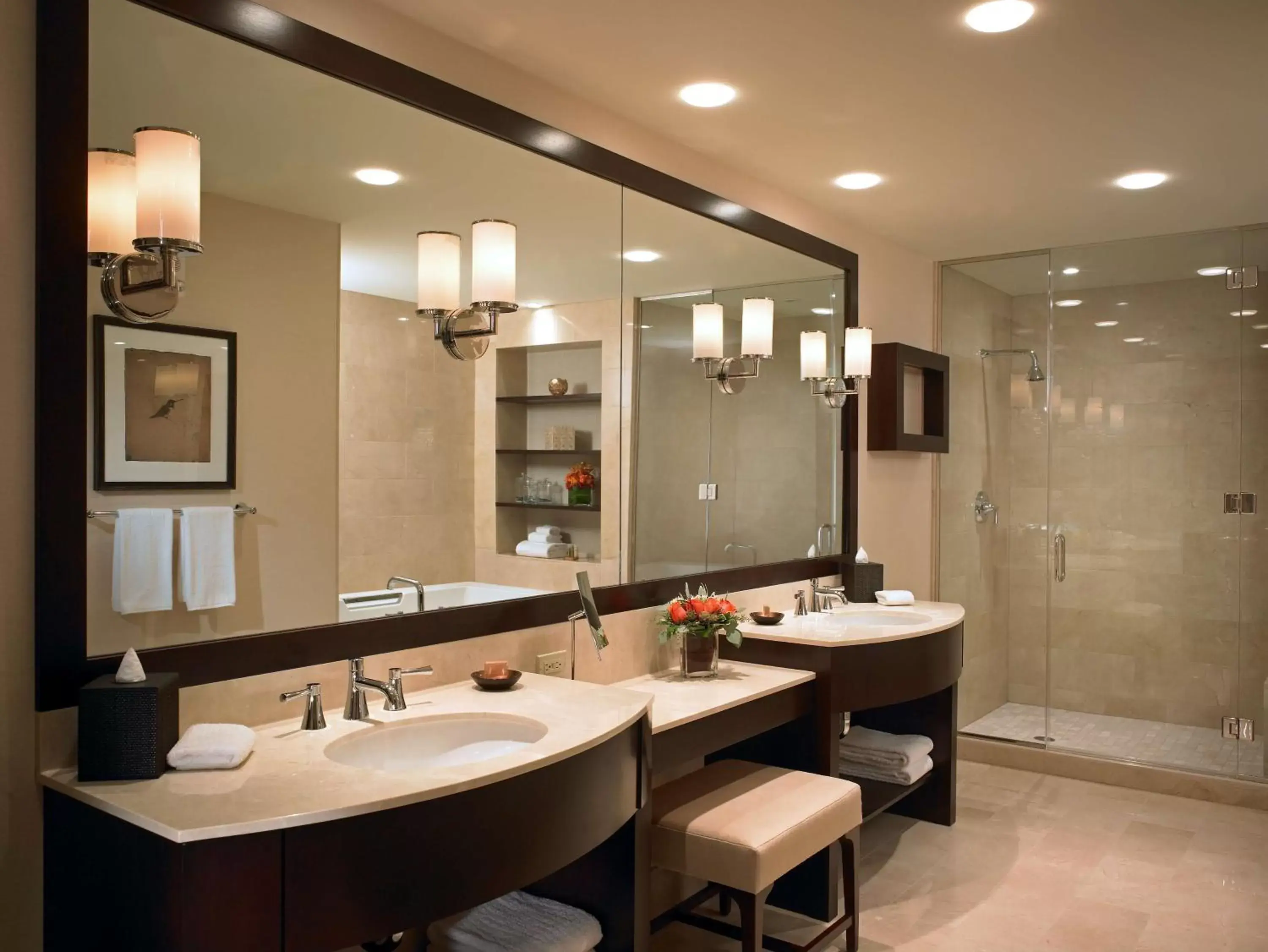 Bathroom in Hyatt Regency Bellevue