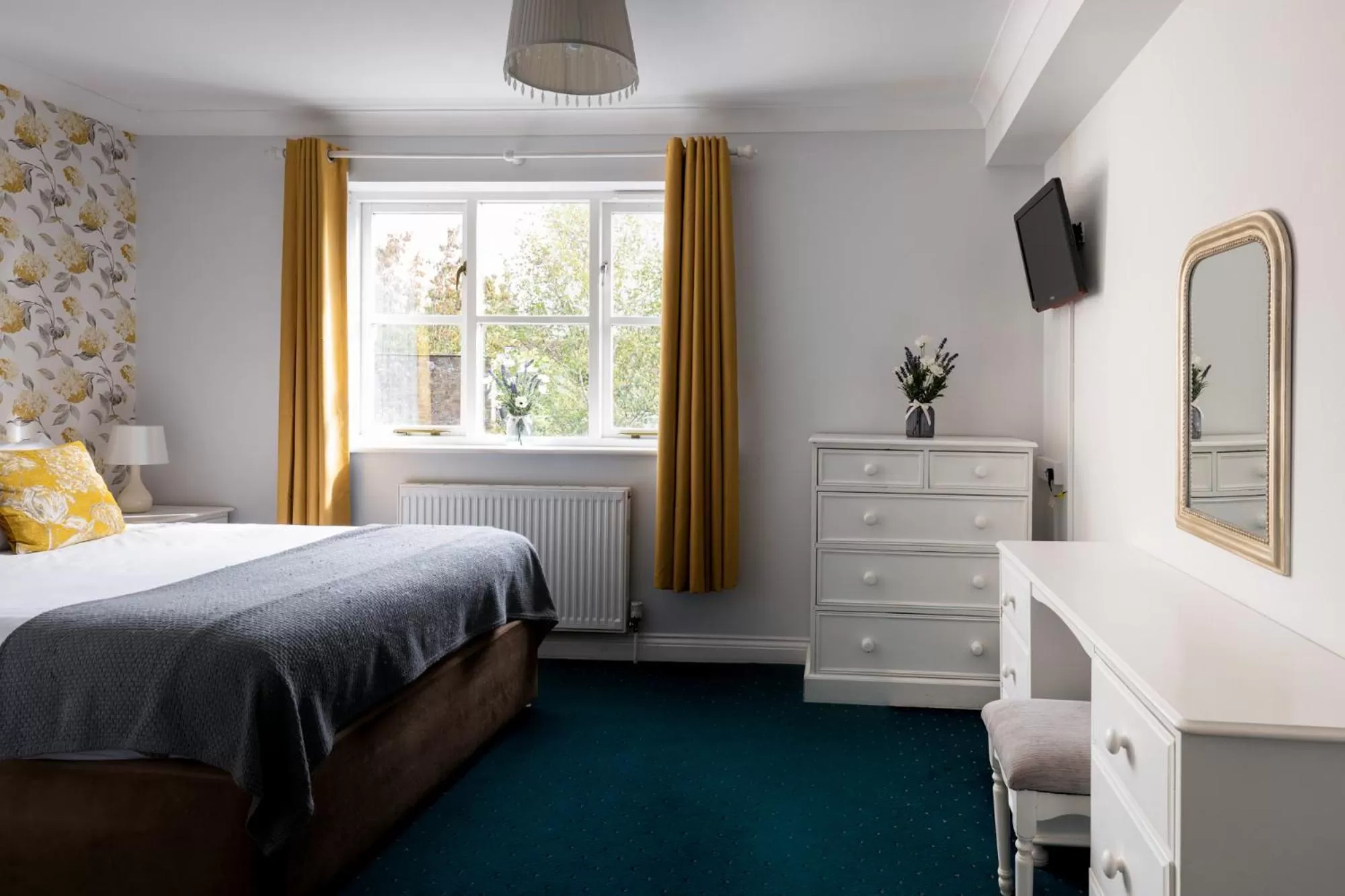 Bed in The Kings Arms Otterton