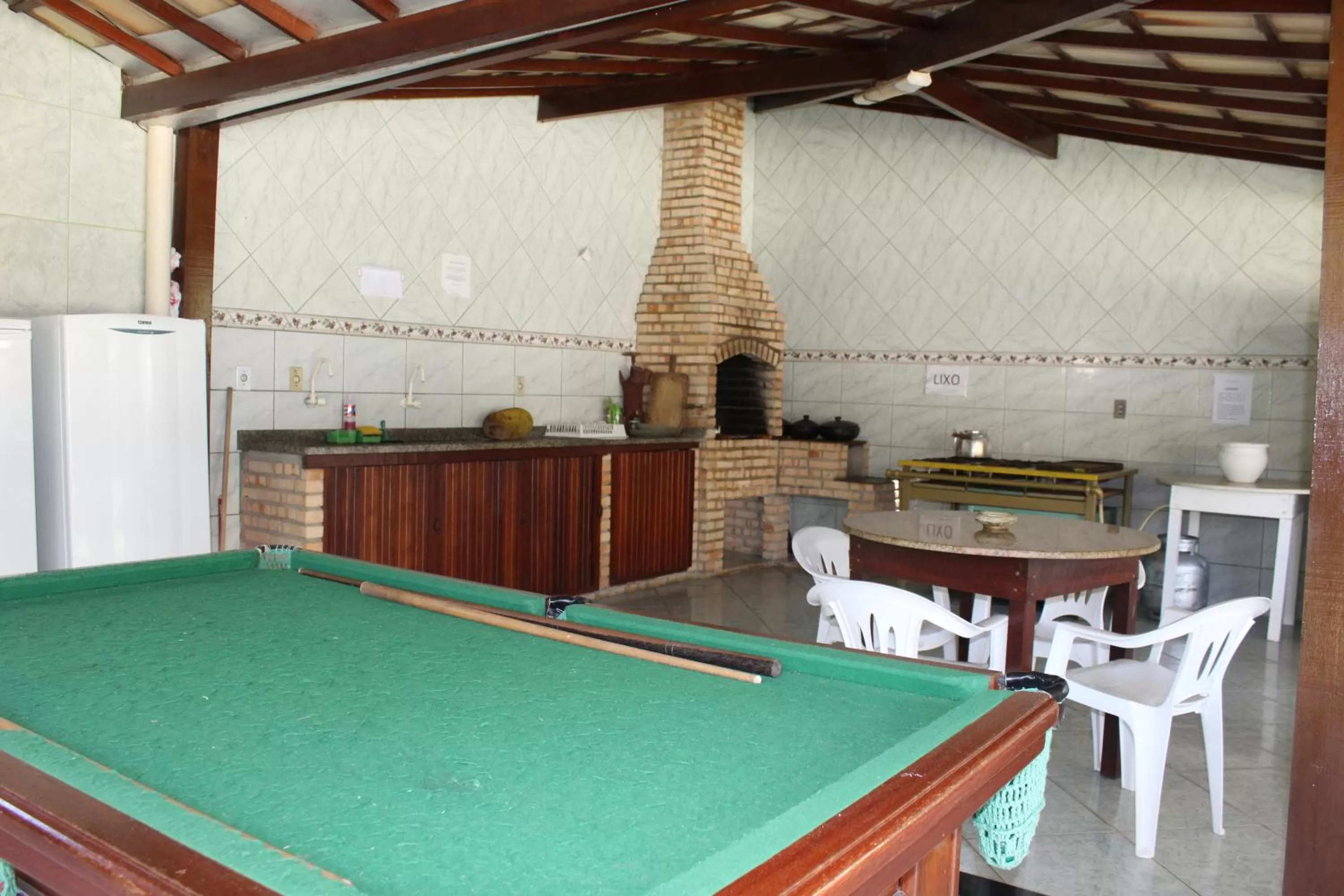 Billiards in Pousada Recanto Das Emerências