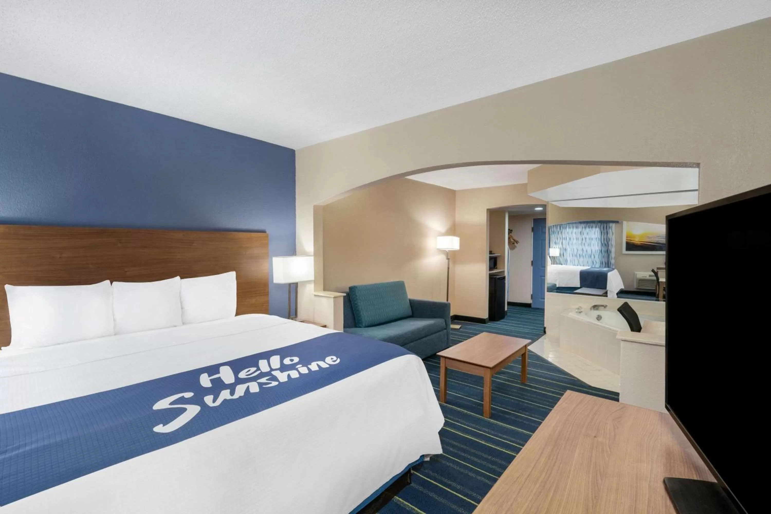Photo of the whole room, Bed in Days Inn by Wyndham Panama City
