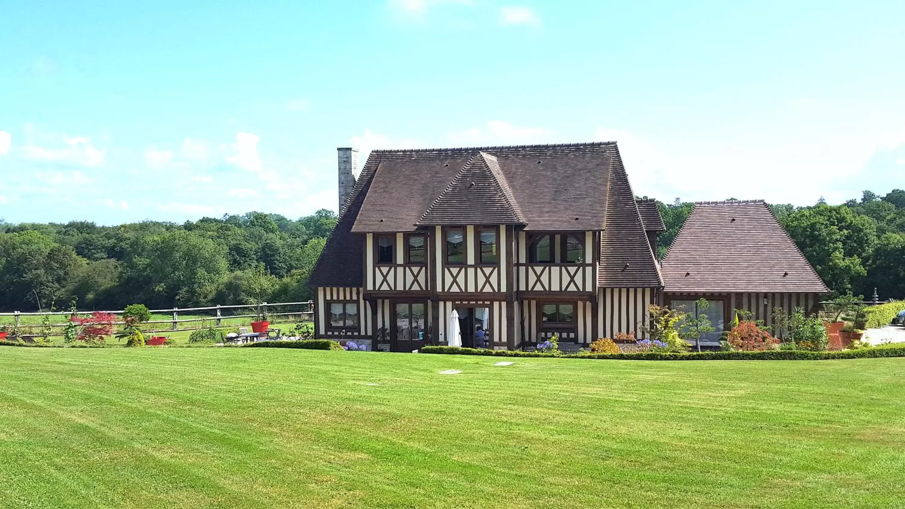 Property Building in L'Herbe aux Vaches