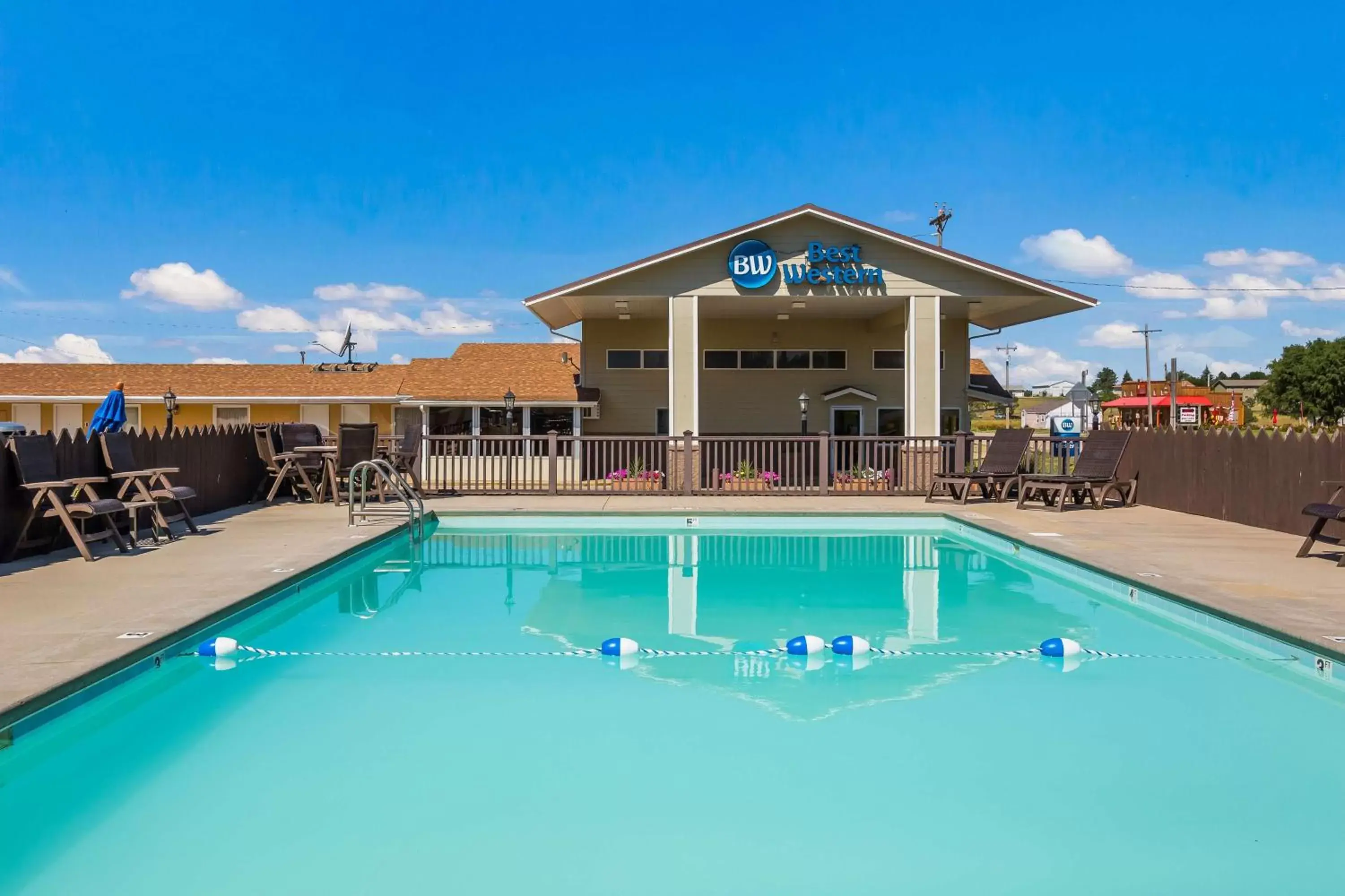 Pool view, Swimming Pool in Best Western Graham's