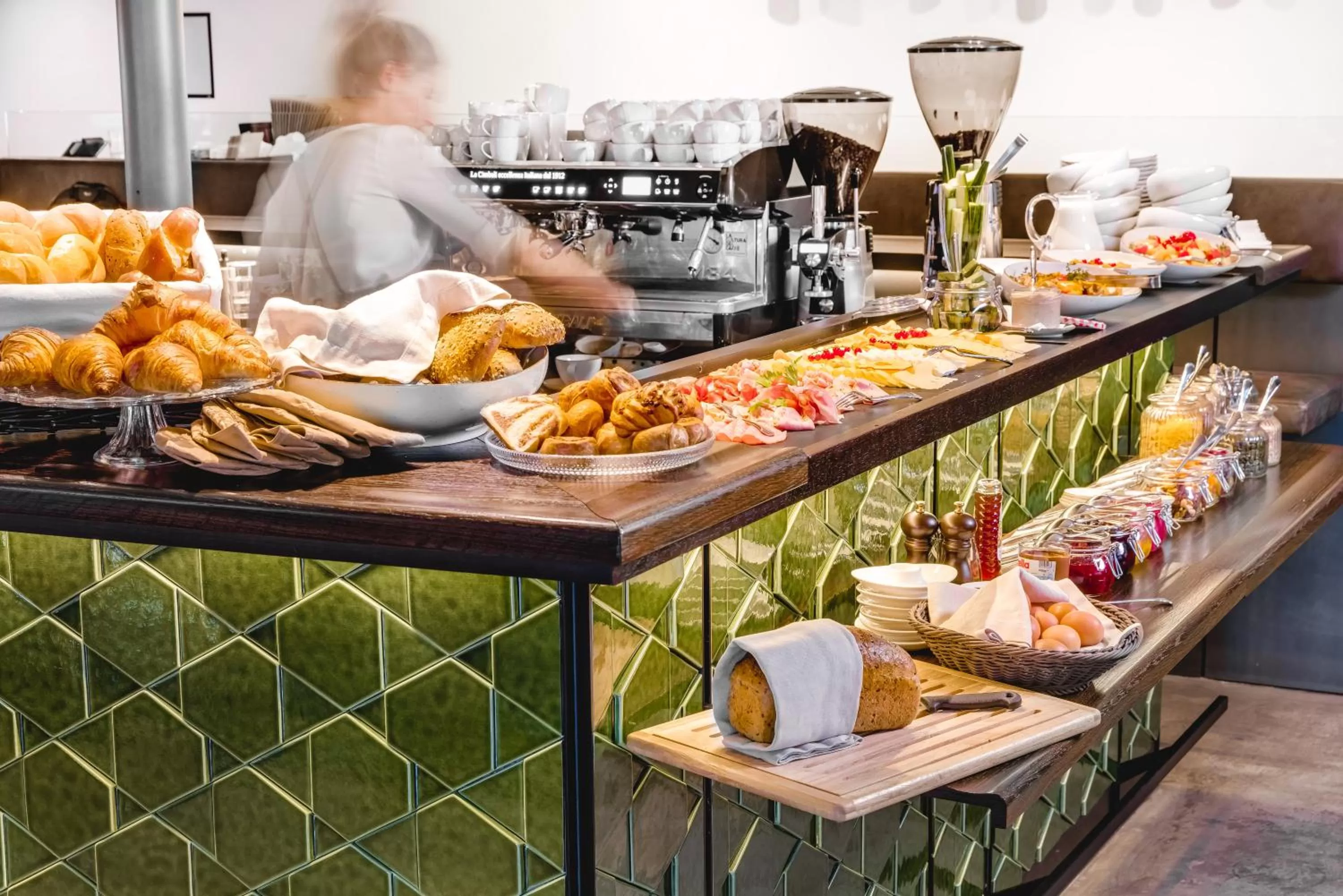 Breakfast, Food in Boutique Hotel das TSCHOFEN