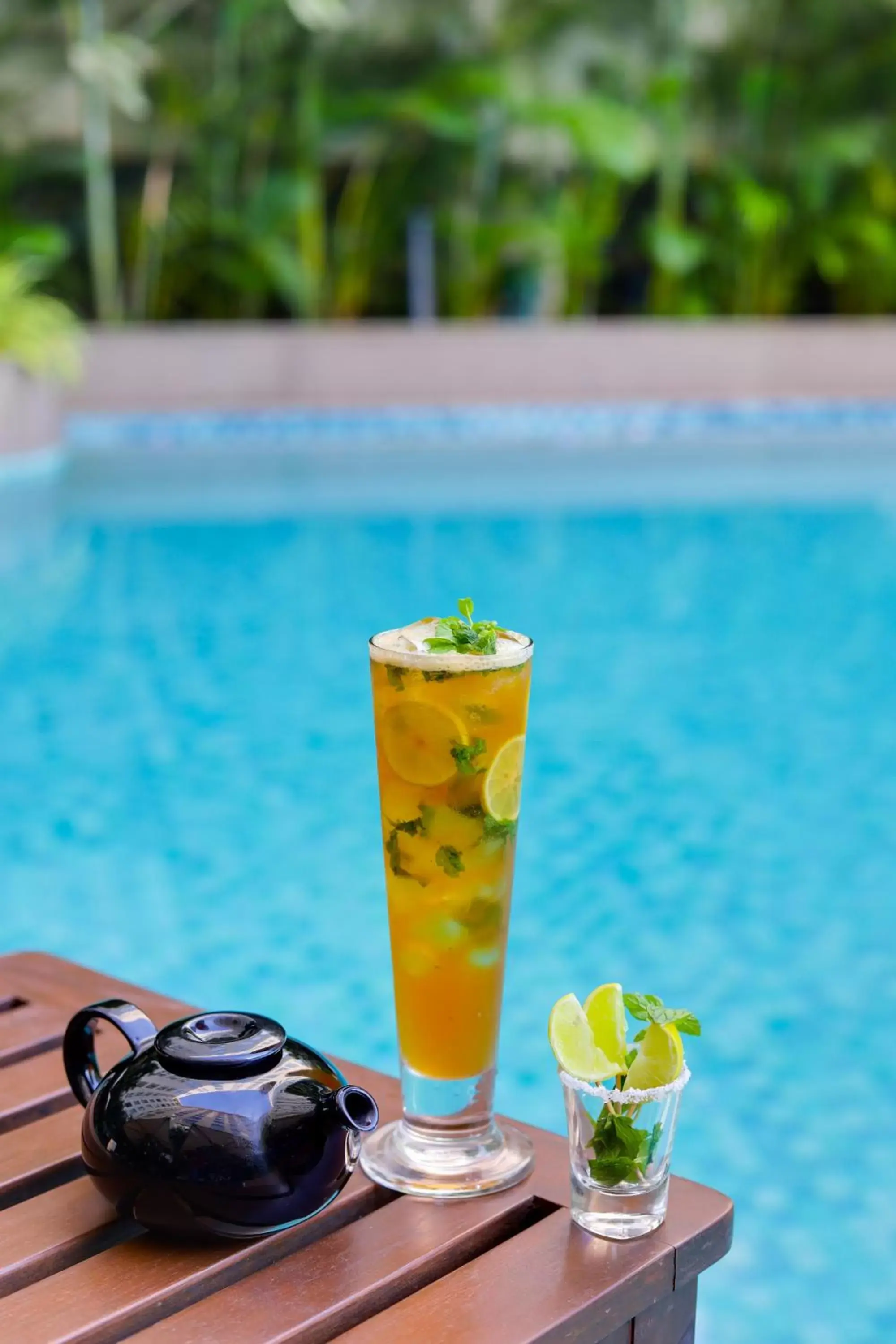 Food and drinks in Lemon Tree Premier, Mumbai International Airport Food and drinks in Lemon Tree Premier, Mumbai International Airport