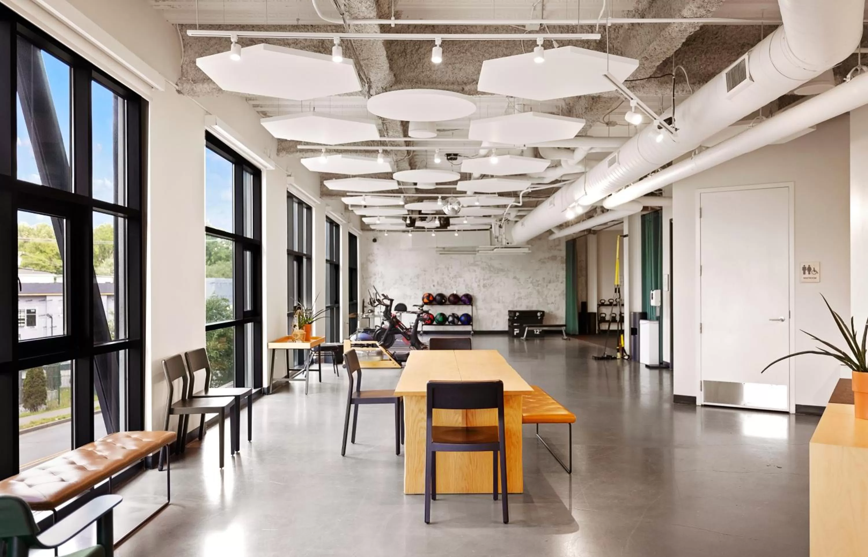 Seating area in Placemakr Wedgewood-Houston - South Nashville