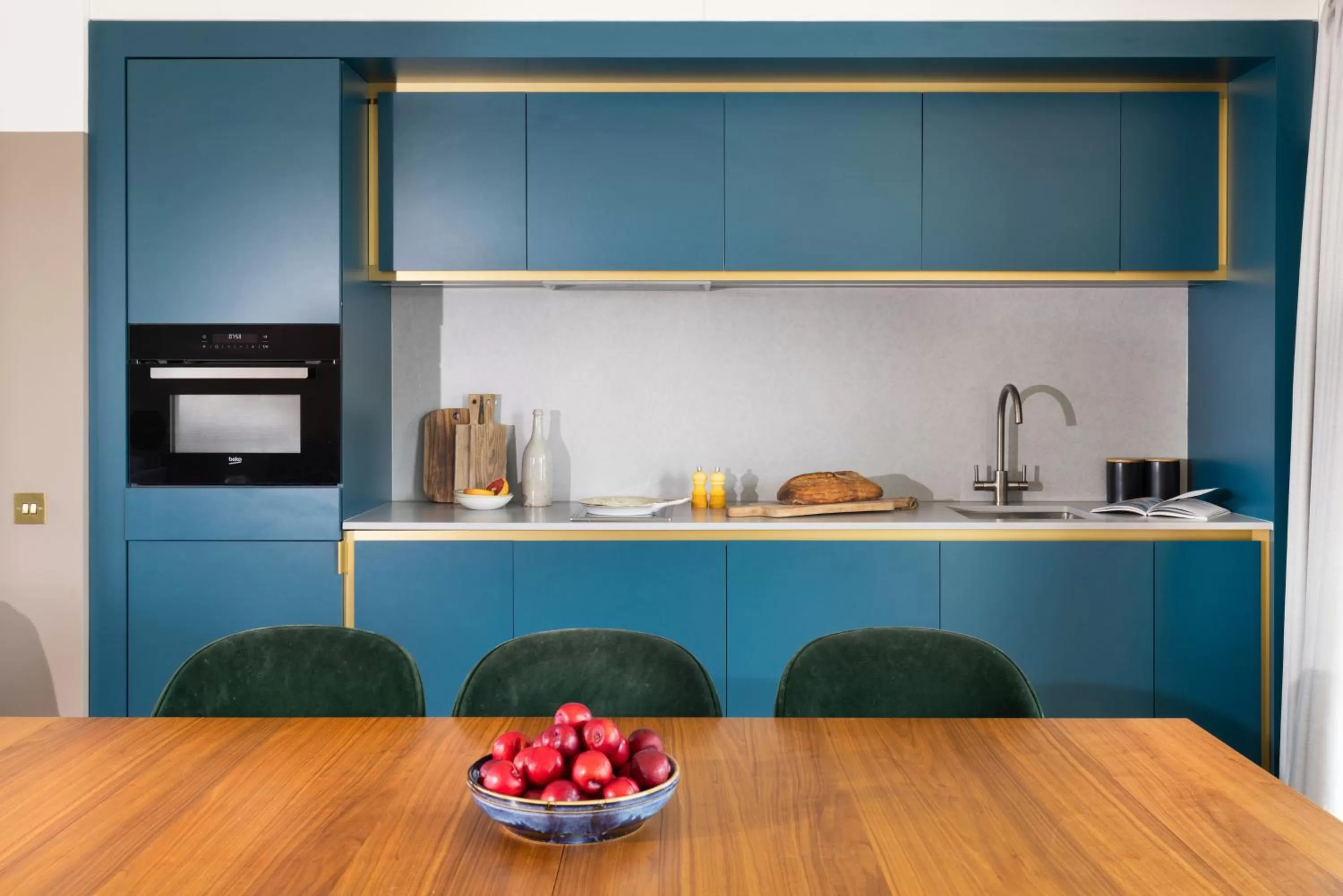 Kitchen or kitchenette in Native Manchester