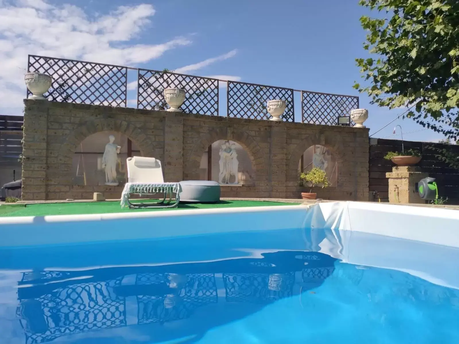 Swimming Pool in Pirro & Sharon House