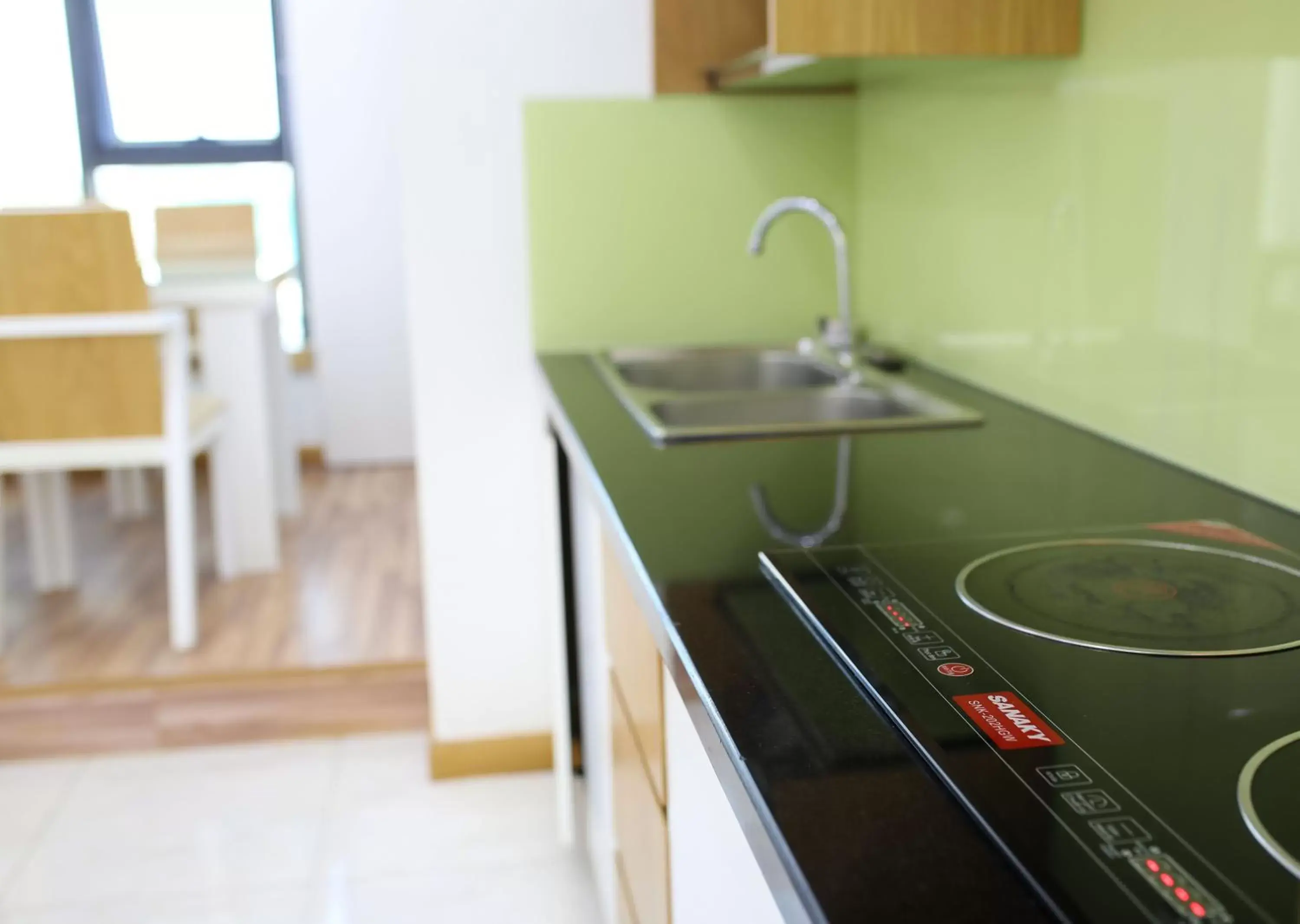 Kitchen or kitchenette, Kitchen/Kitchenette in Gold Ocean Apartment