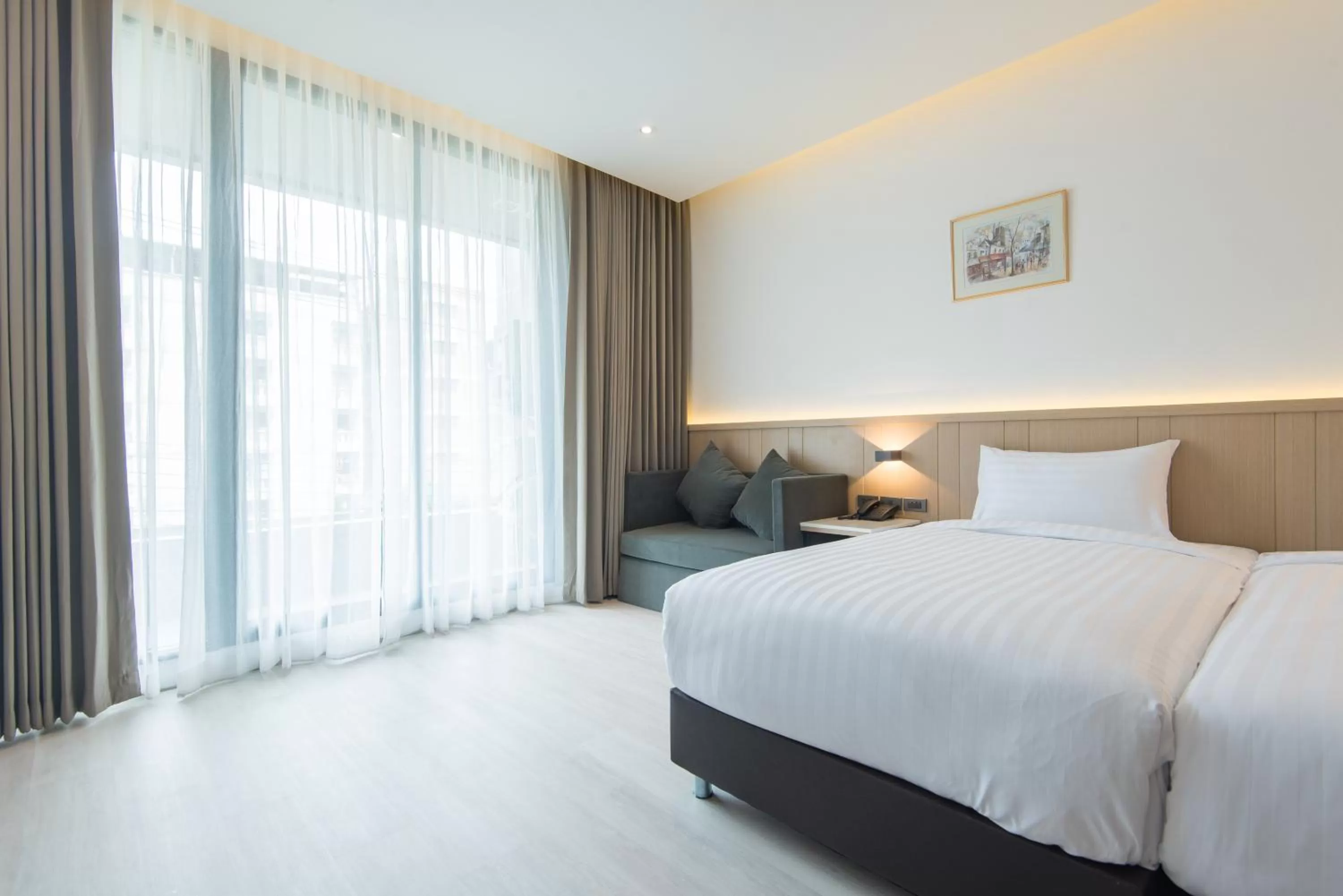 Bed in Madison Bangkok Hotel