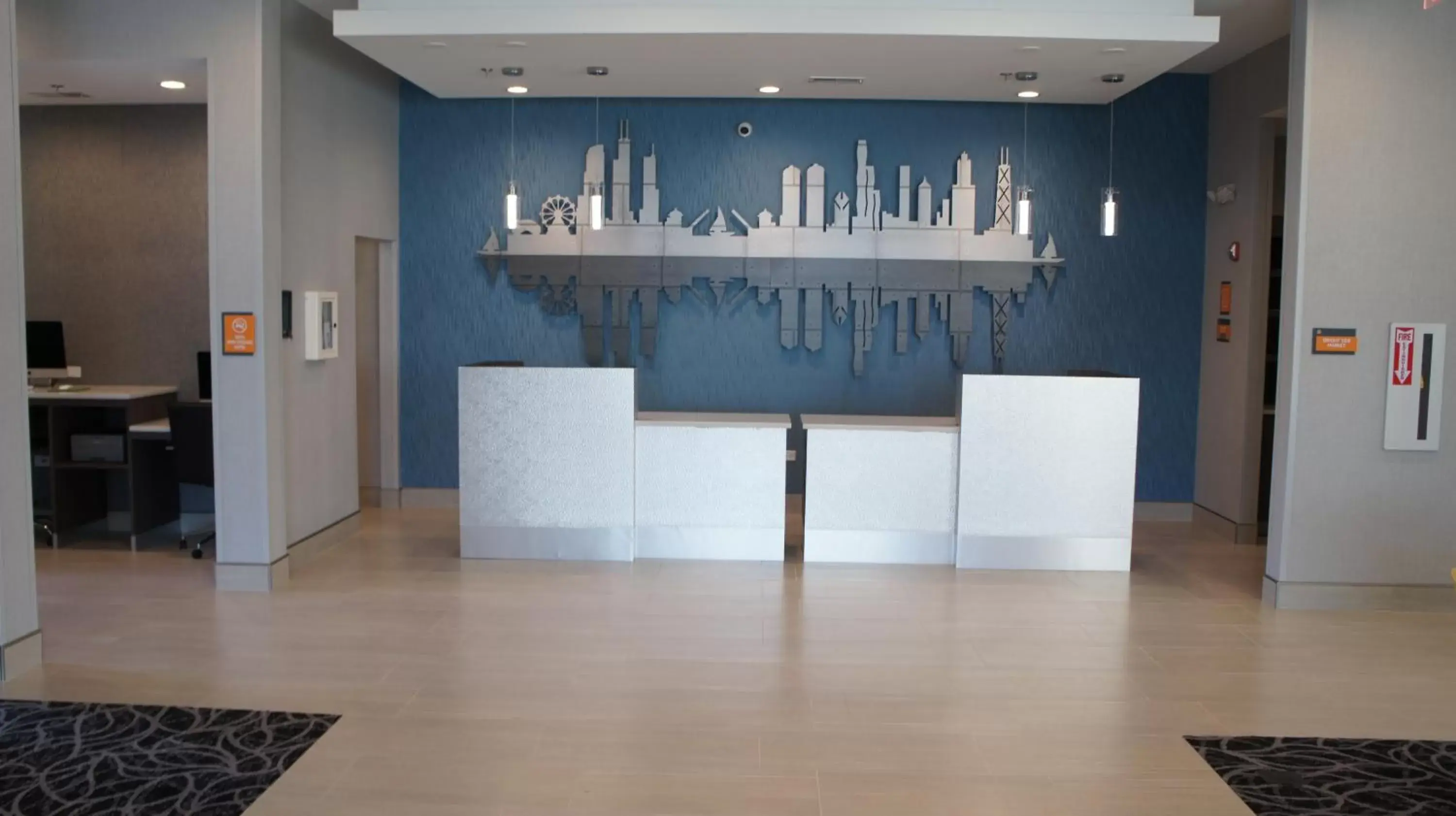 Lobby or reception in La Quinta Inn & Suites by Wyndham Shorewood Lobby or reception in La Quinta Inn & Suites by Wyndham Shorewood