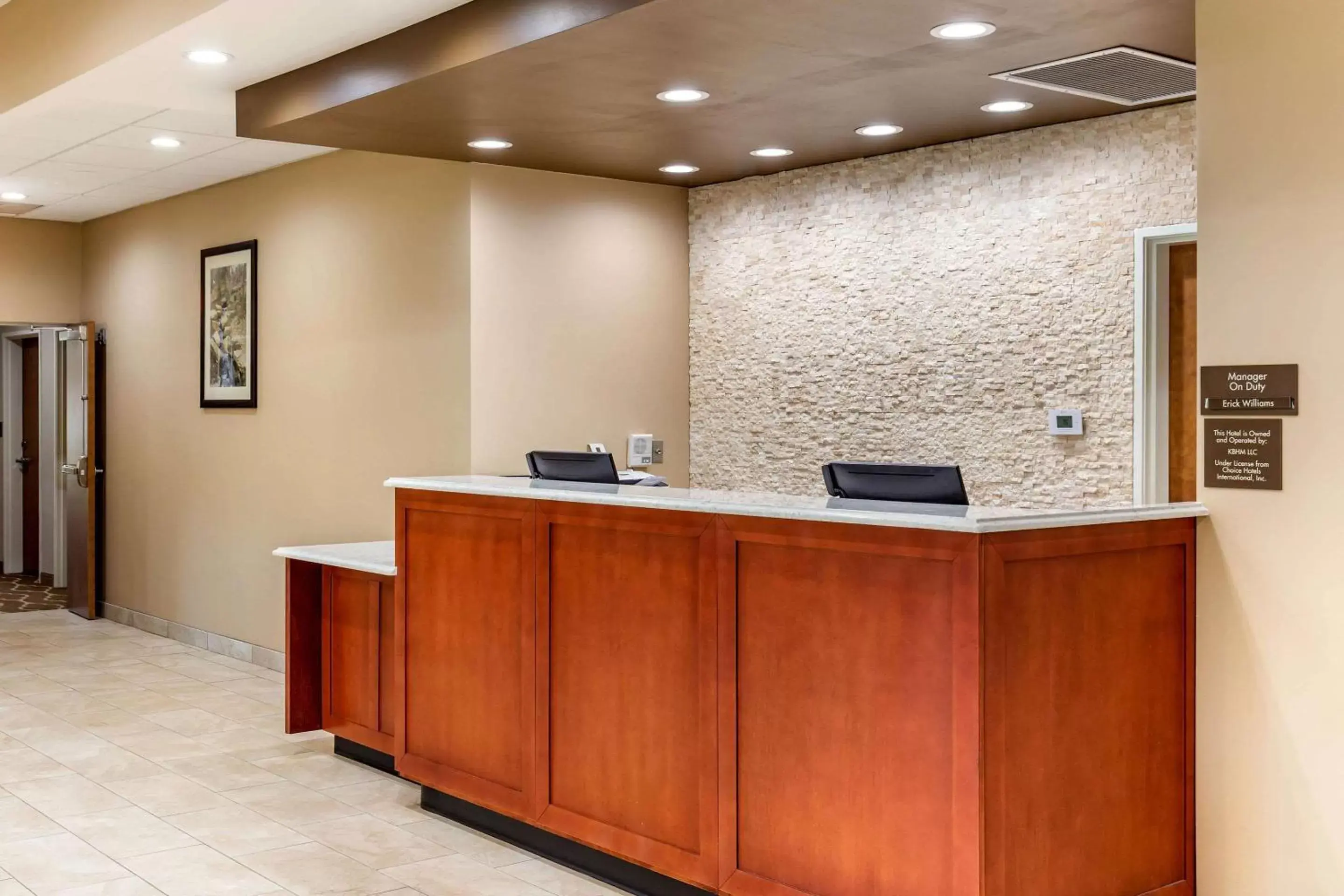 Lobby or reception, Lobby/Reception in Comfort Suites Greensboro-High Point