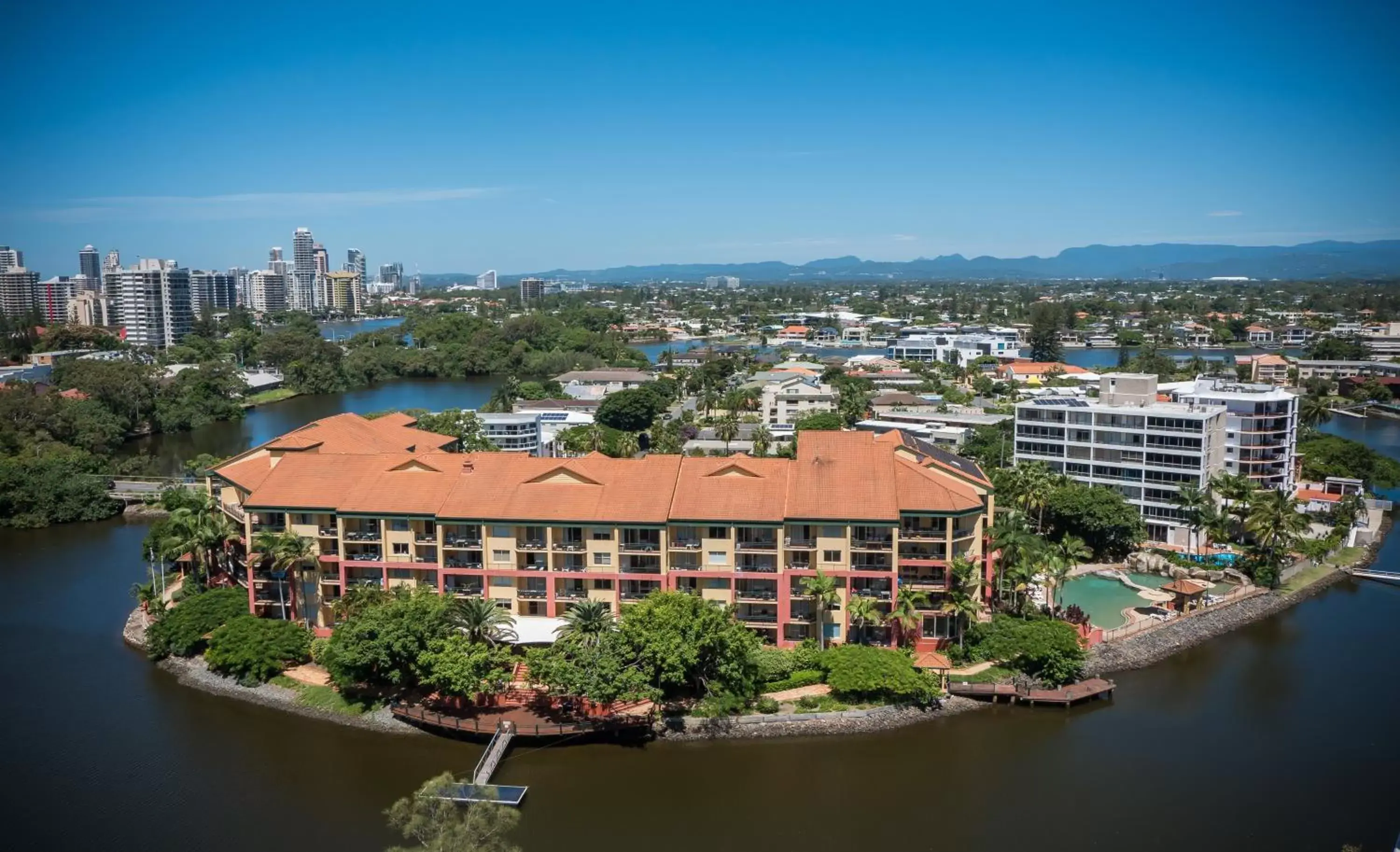 Bird's eye view, Bird's-eye View in Paradise Island Resort