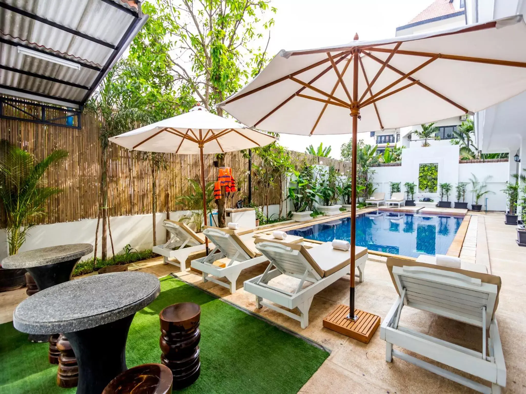 Swimming Pool in Rithy Rine Angkor Residence