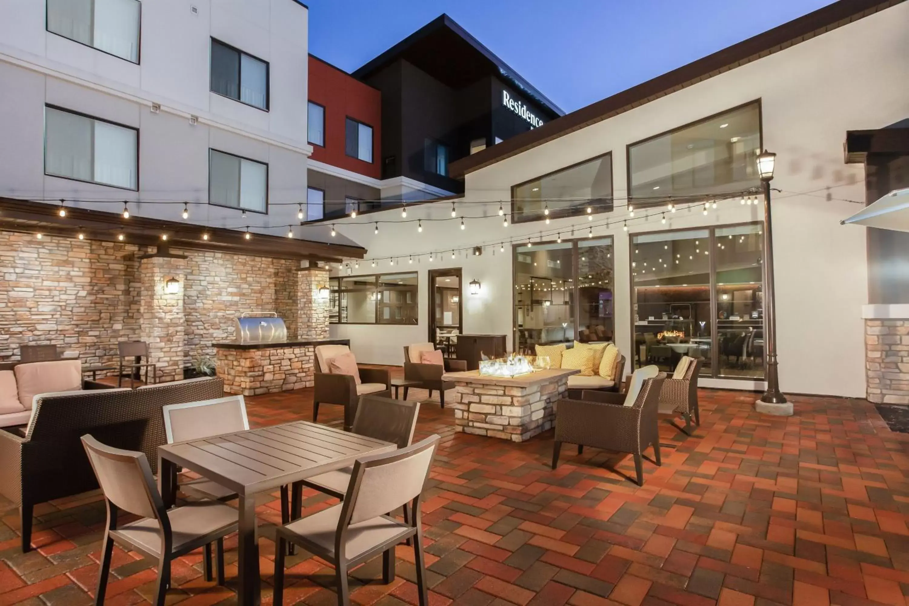 Property building, Restaurant/Places to Eat in Residence Inn Livermore
