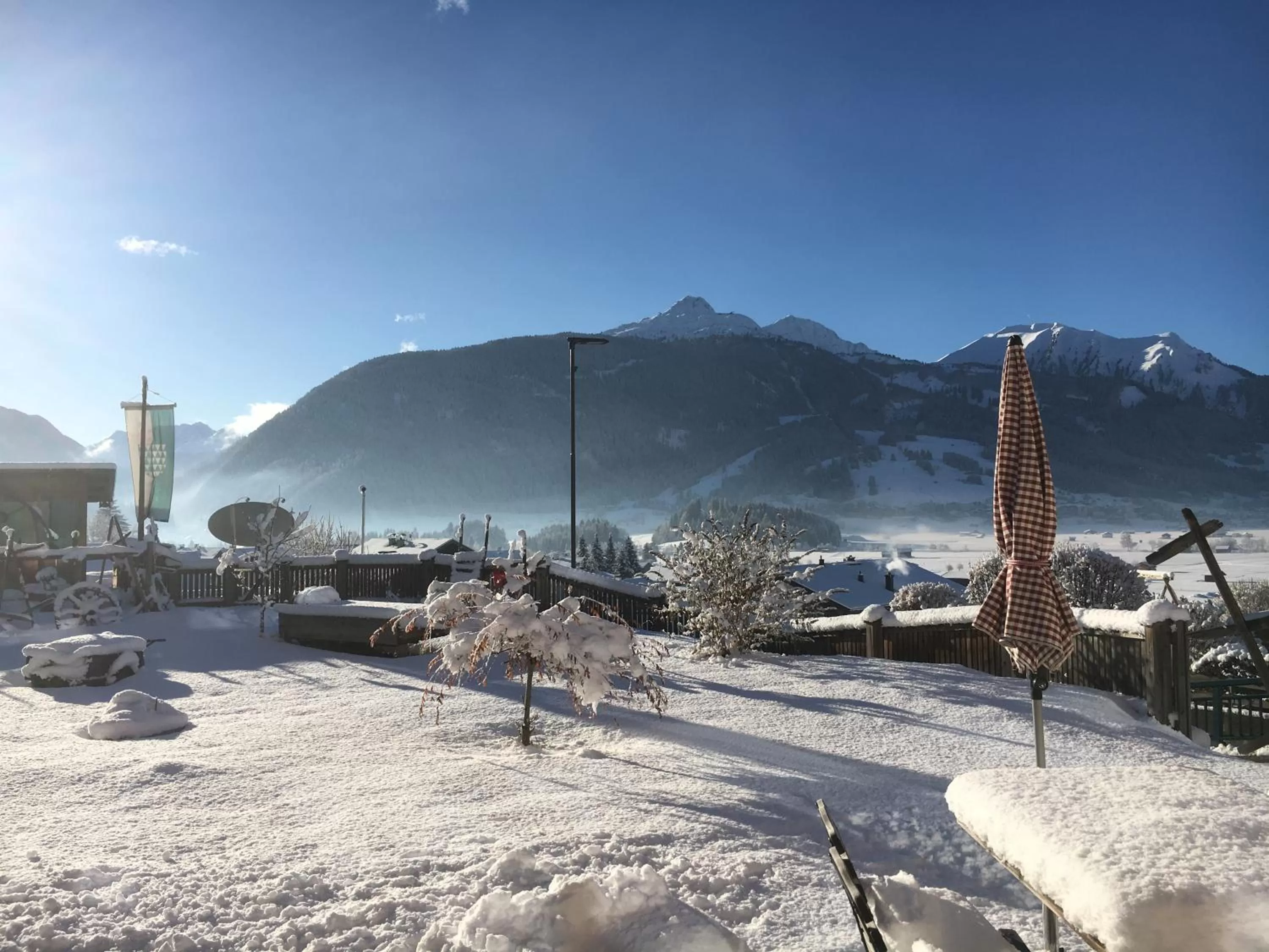 Garden view in Hotel zum Urviech -Erwachsenenhotel-