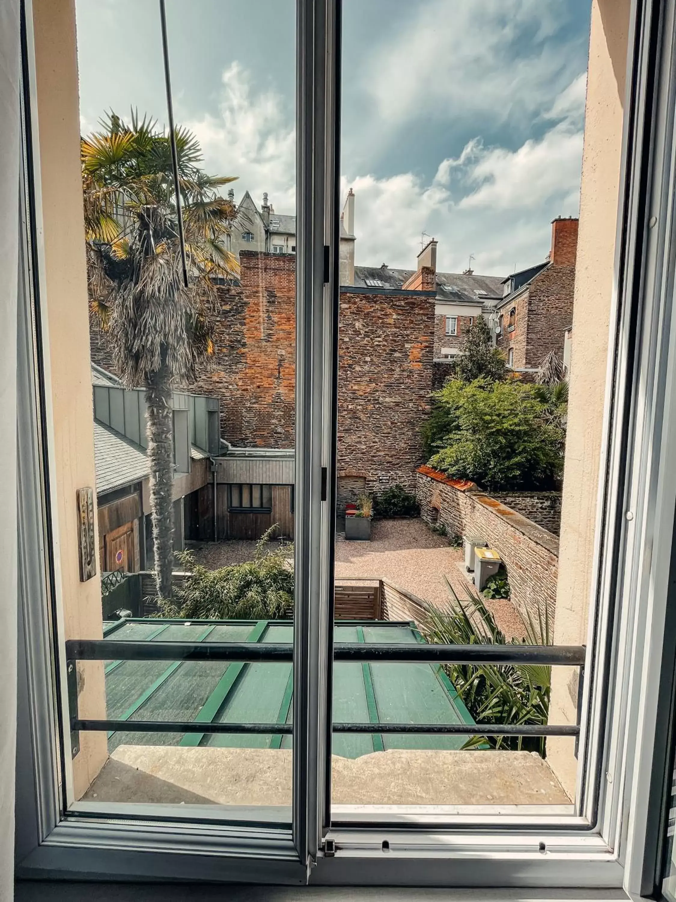 Garden view in Garden Hotel Rennes Centre Gare