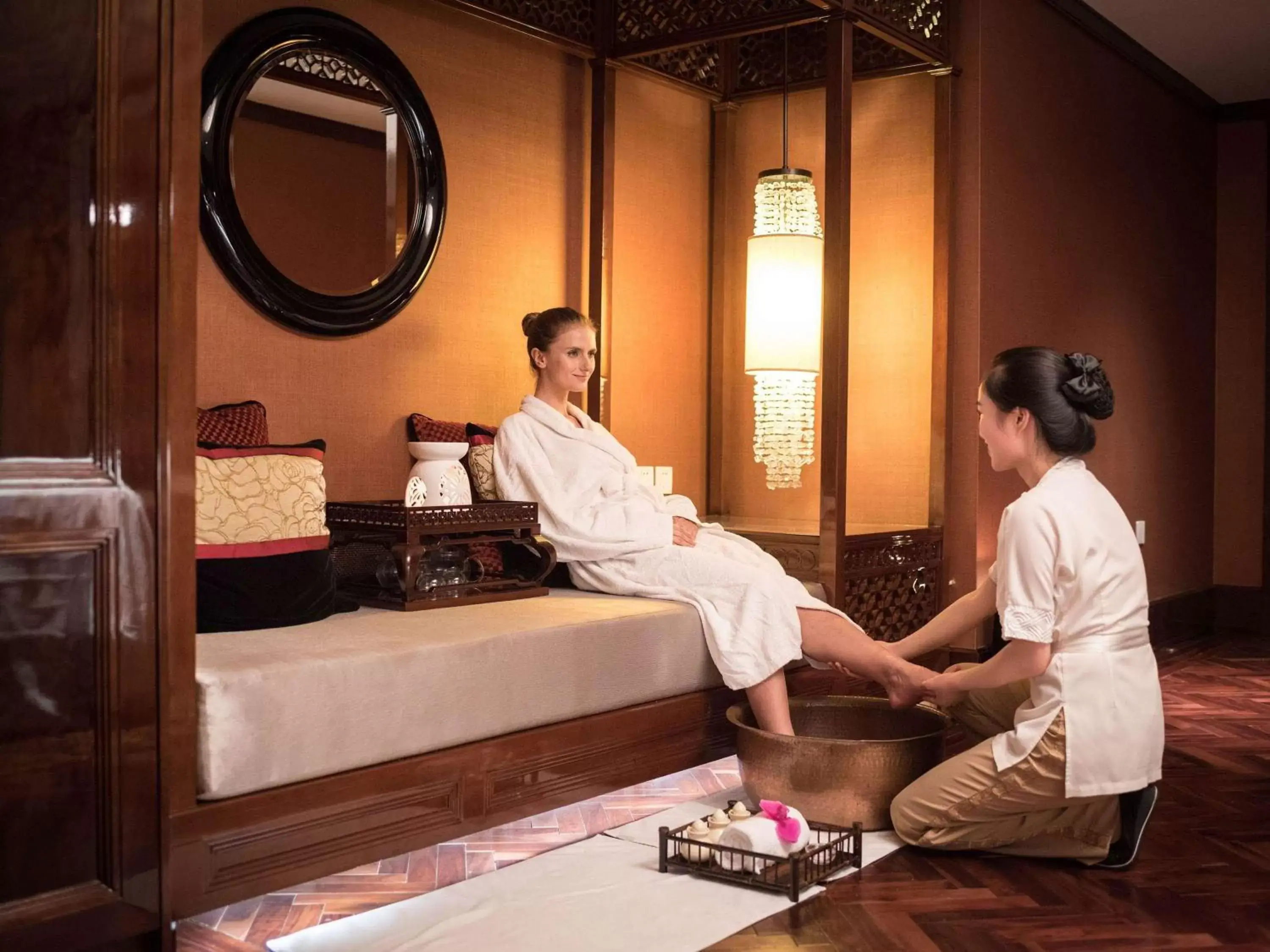 Spa and wellness centre/facilities in Fairmont Peace Hotel On the Bund (Start your own story with the BUND)