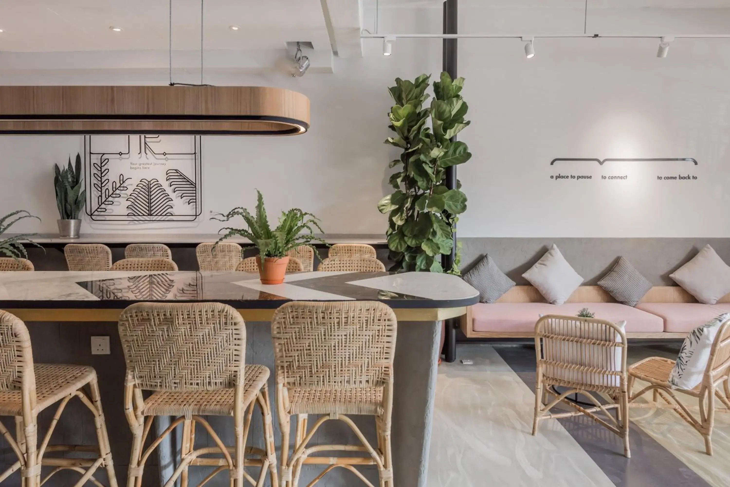 Dining area in Bunk & Bilik Hotel Jalan Ipoh Dining area in Bunk & Bilik Hotel Jalan Ipoh