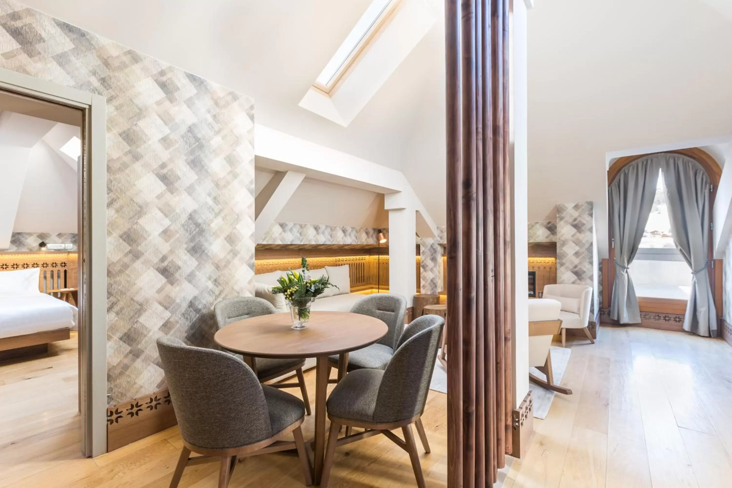 Living room in Grand Hotel Savoia Cortina d'Ampezzo, A Radisson Collection Hotel