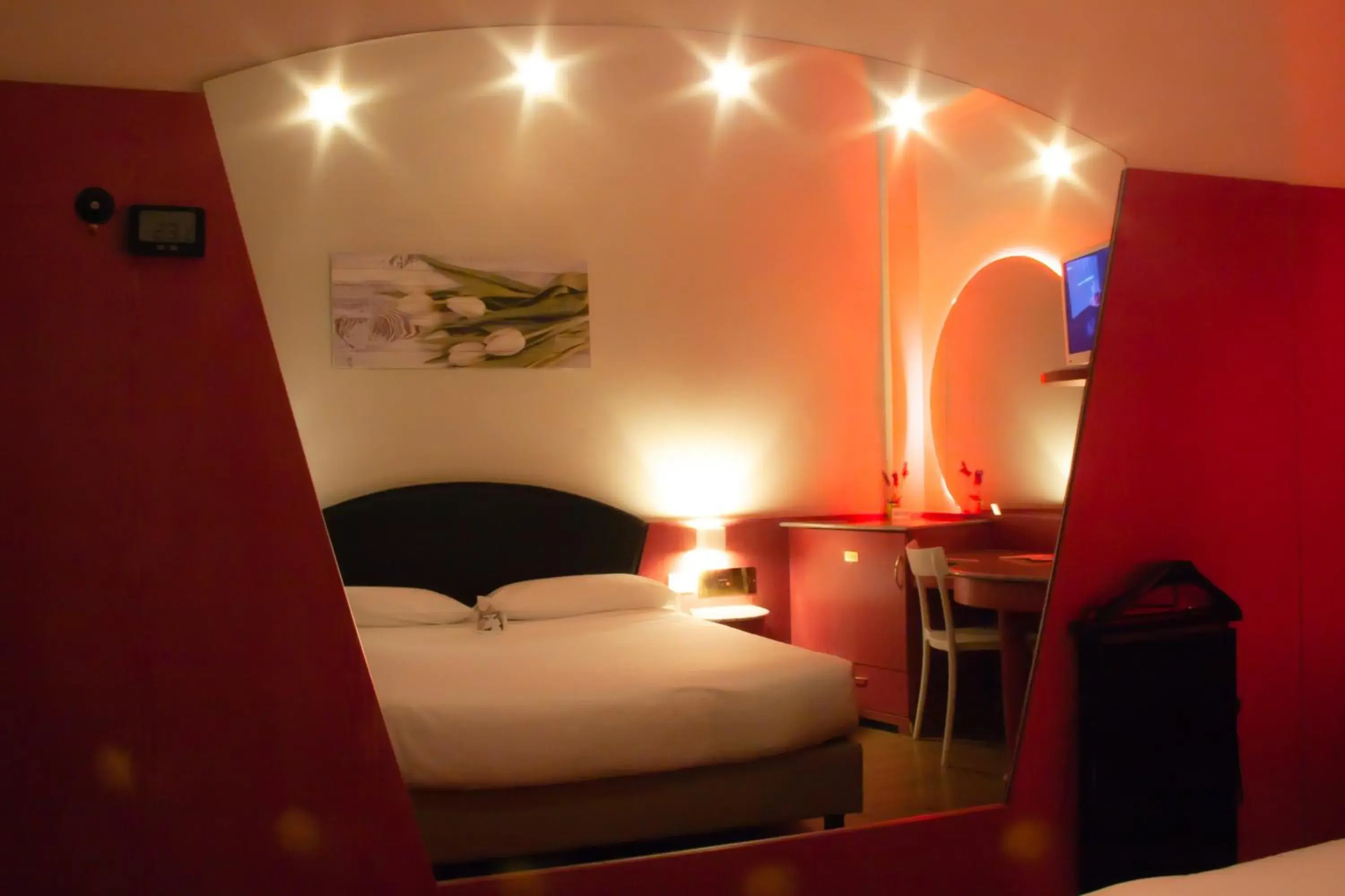 Bed in Hotel Motel 2000 Bed in Hotel Motel 2000