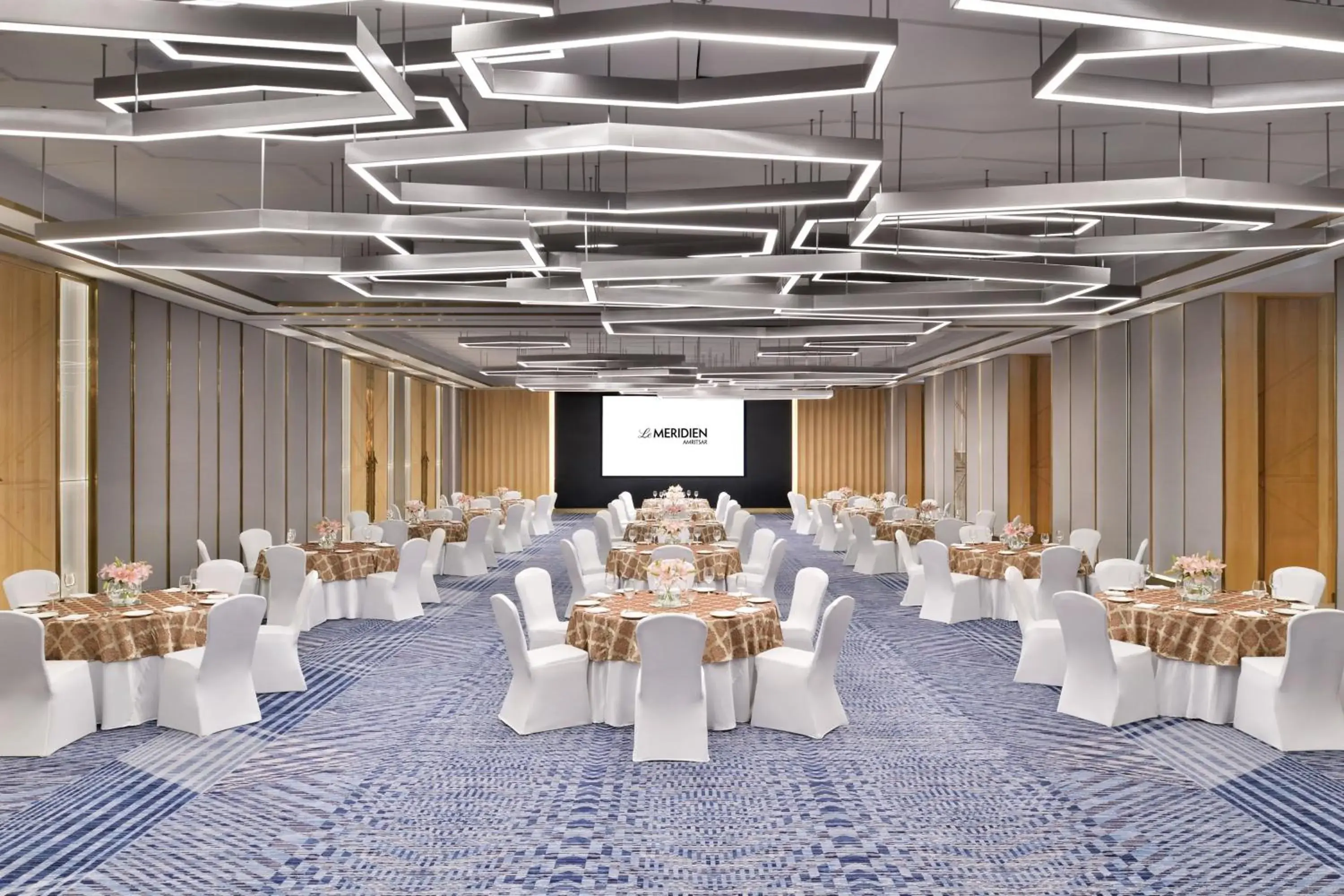 Banquet/Function facilities, Banquet Facilities in Le Méridien Amritsar