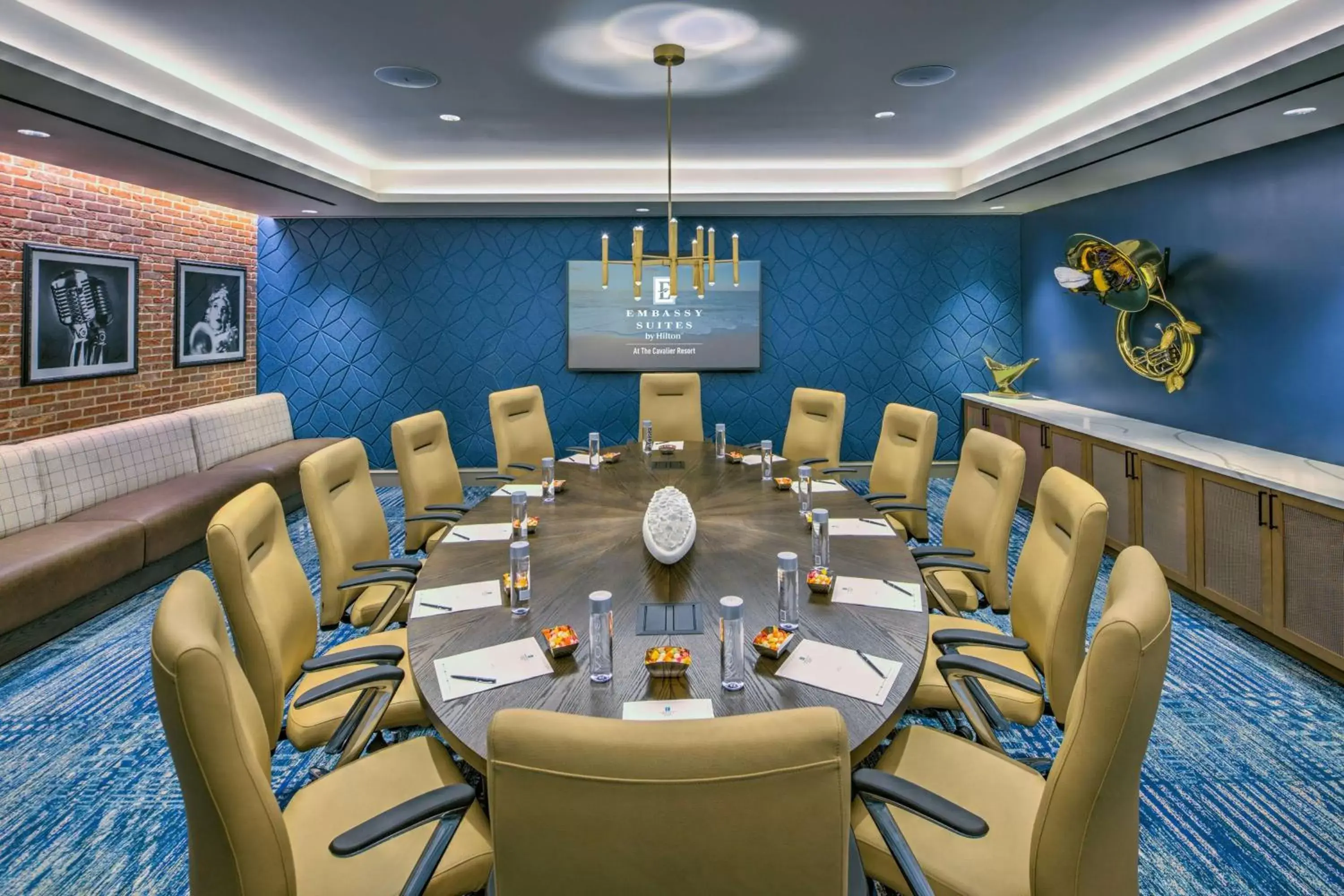 Meeting/conference room in Embassy Suites By Hilton Virginia Beach Oceanfront Resort