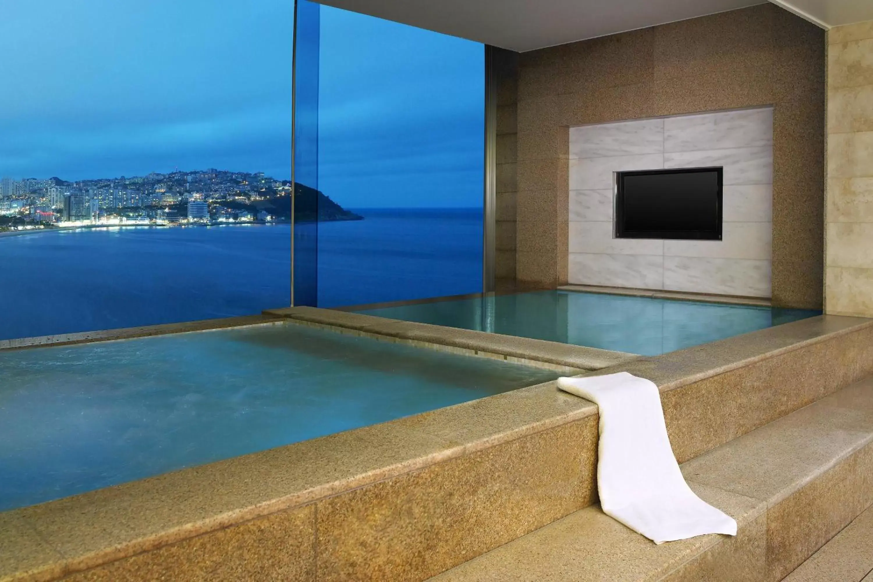 Spa and wellness centre/facilities in The Westin Josun Busan