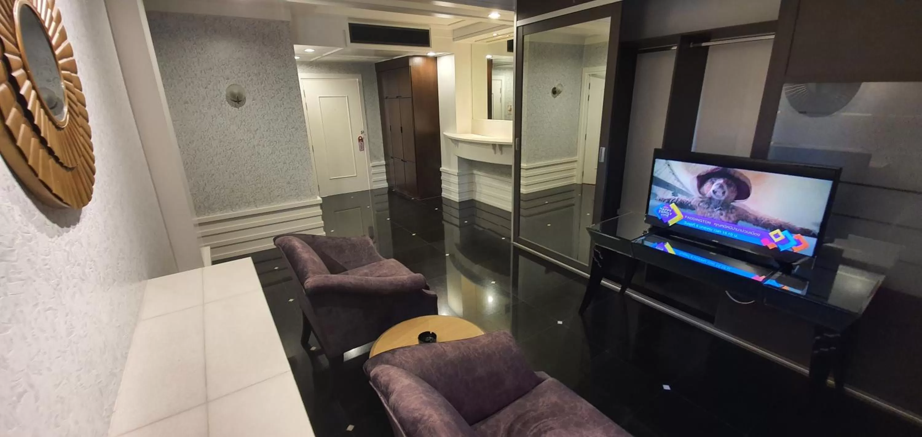 TV and multimedia in Garden Sea View Resort