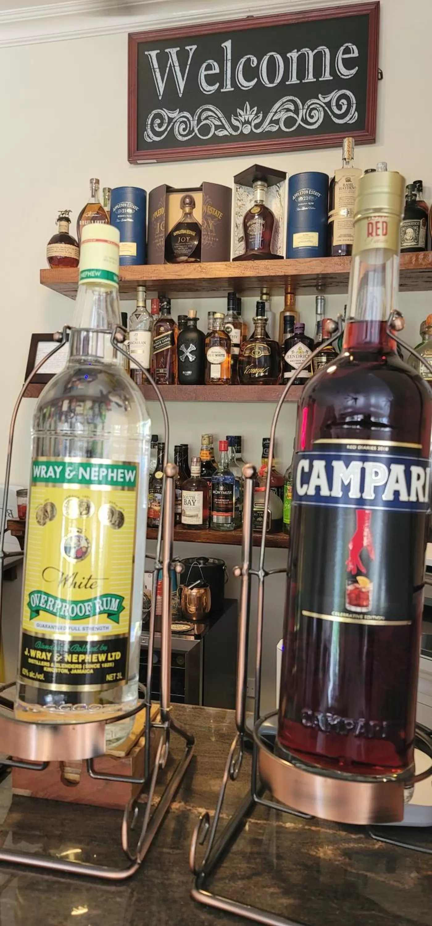 Lounge or bar in Blue Paloma Bed & Breakfast