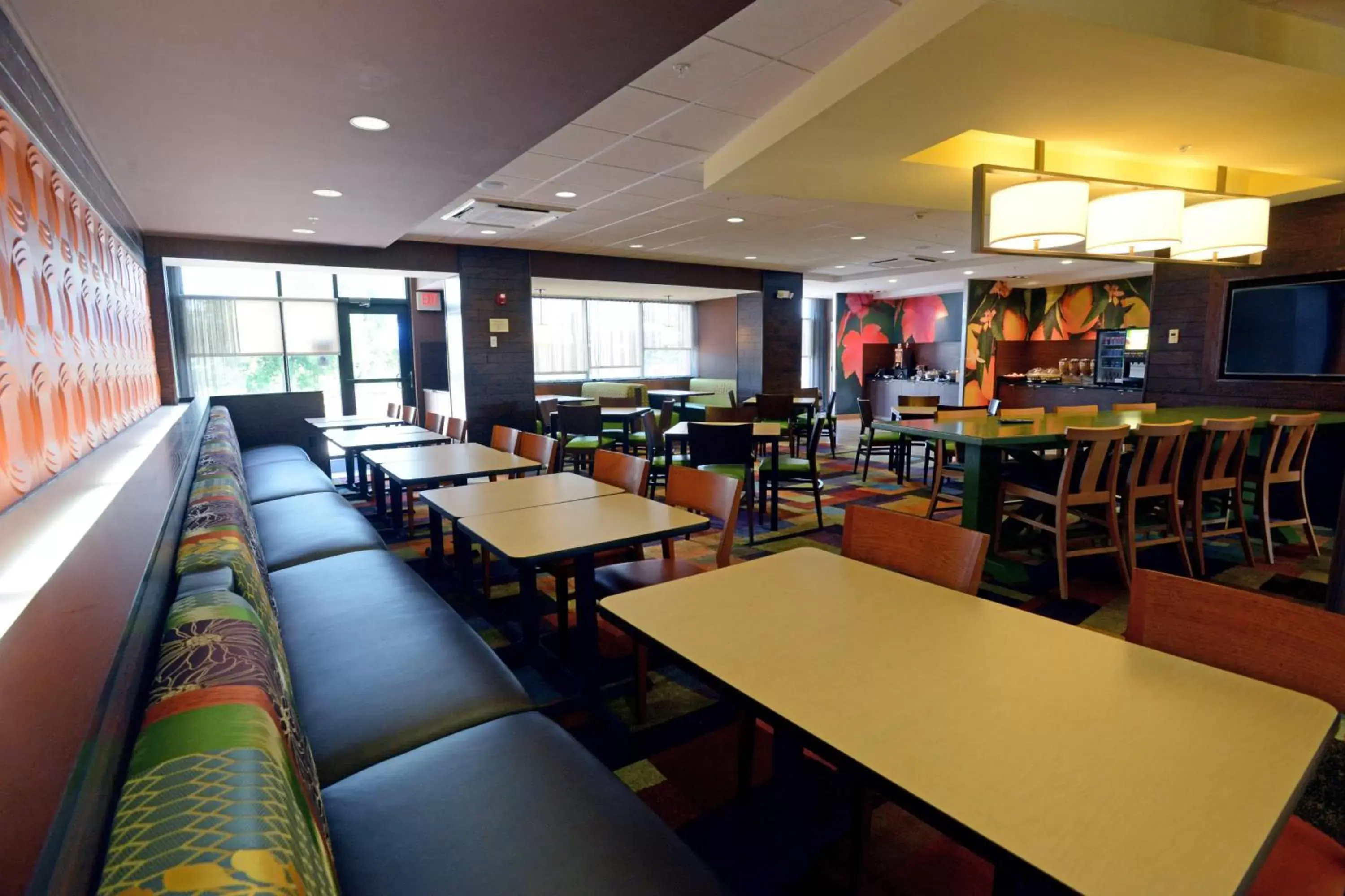 Breakfast, Restaurant/Places to Eat in Fairfield Inn & Suites by Marriott Bowling Green