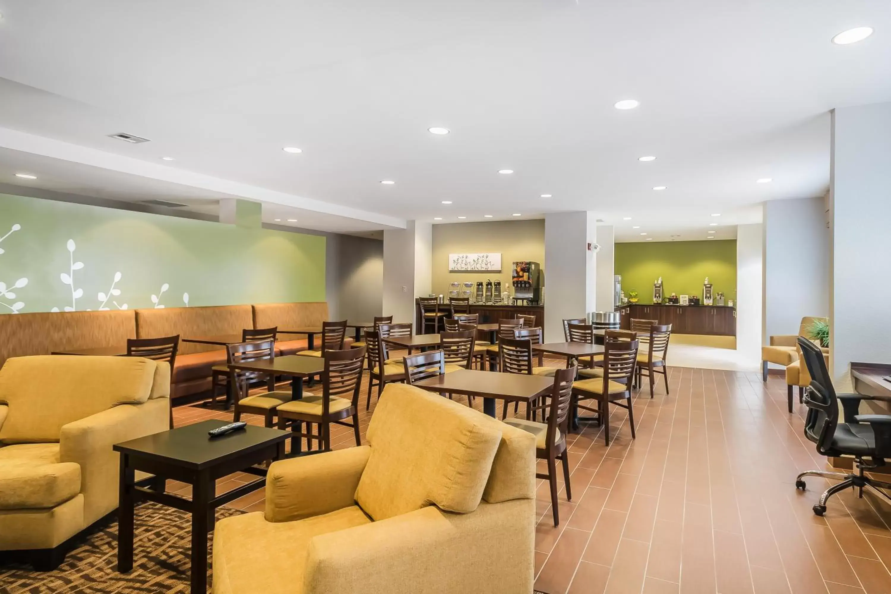 Restaurant/Places to Eat in Sleep Inn & Suites Columbia