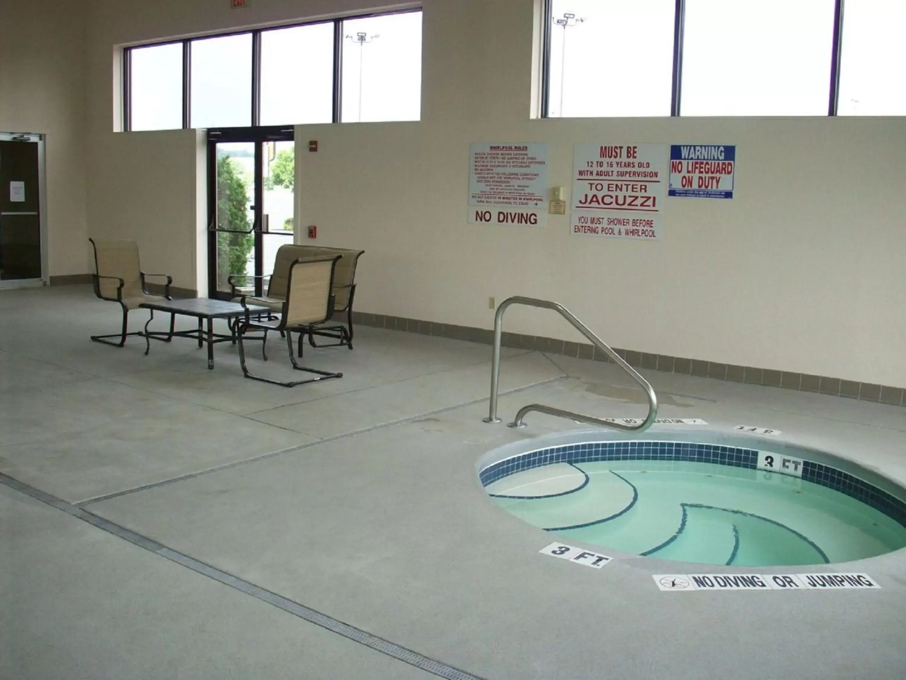 Pool view in Hampton Inn Uniontown