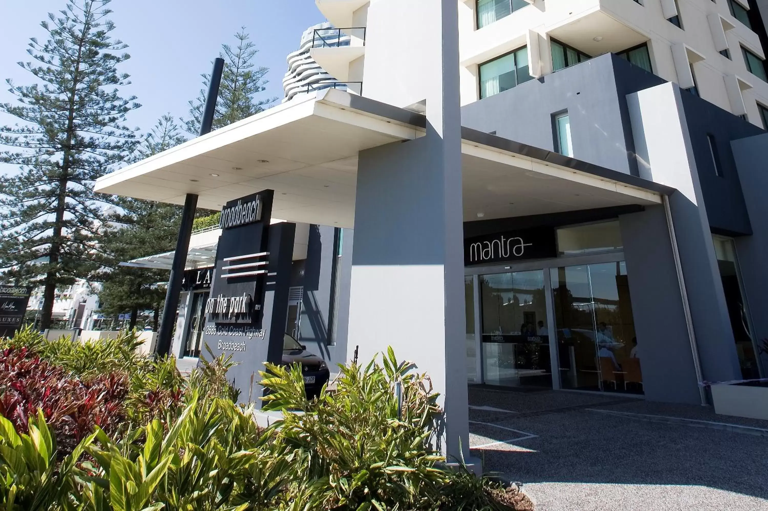 Facade/entrance, Property Building in Mantra Broadbeach on the Park