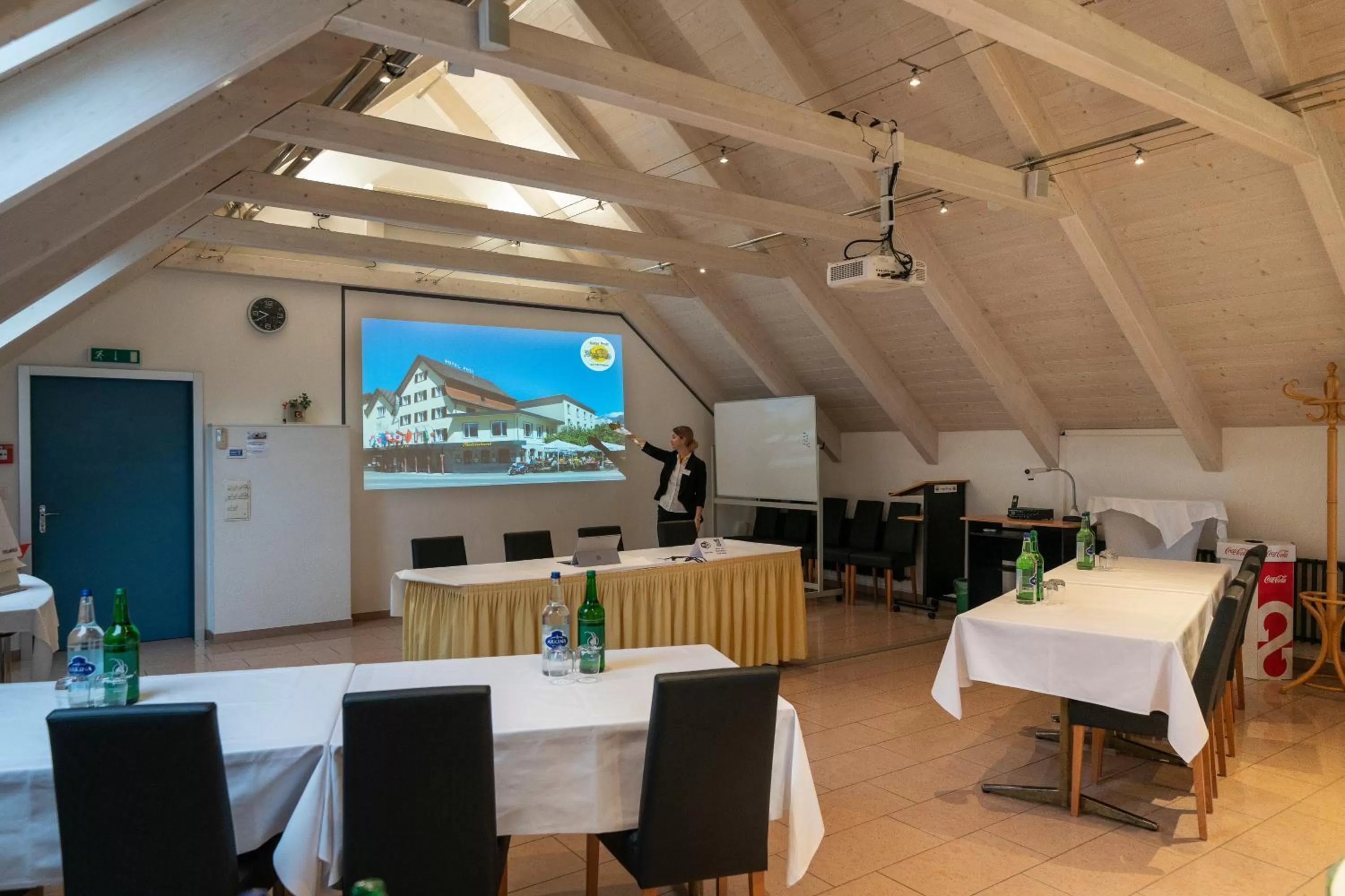 Business facilities in Hotel Post