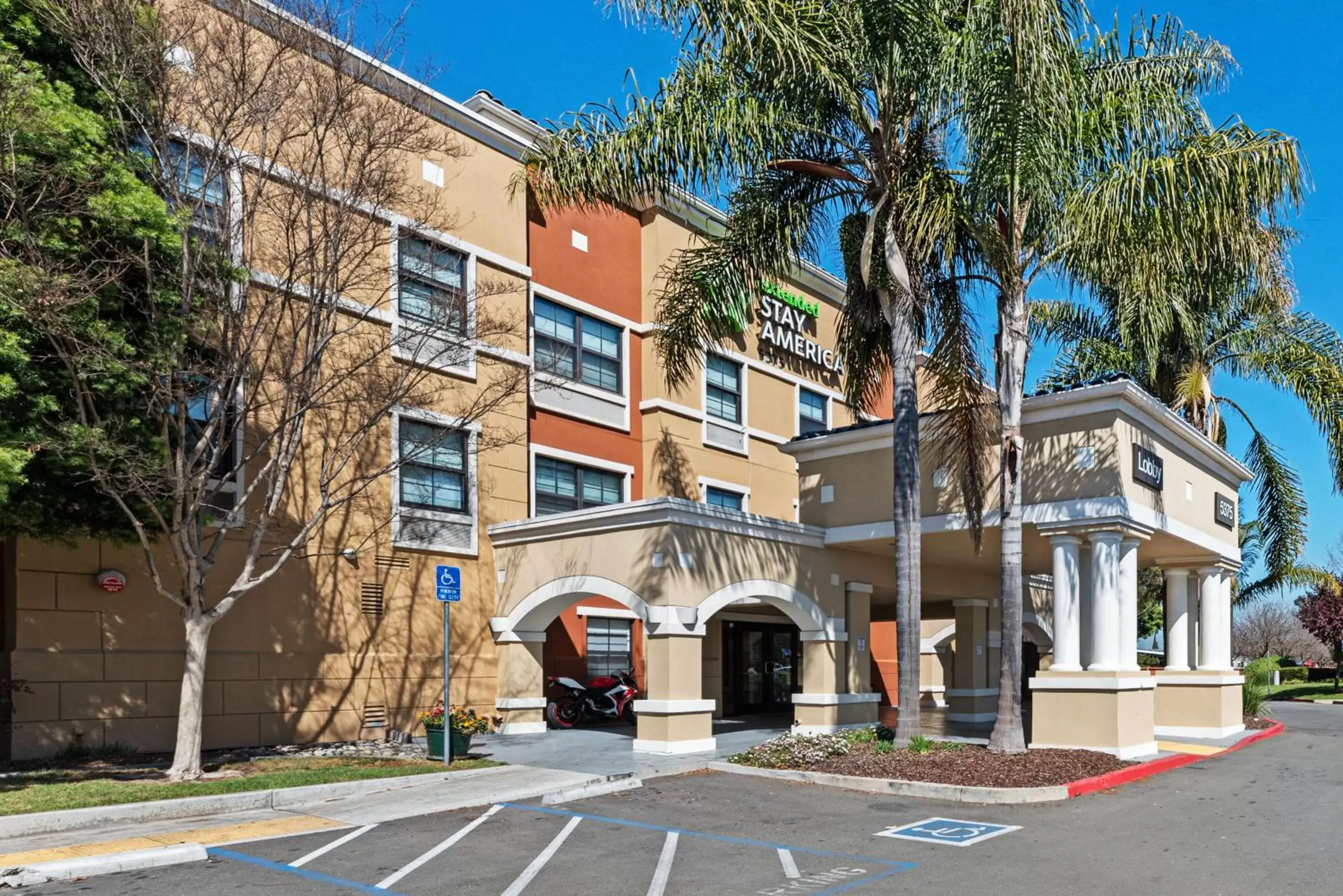 Facade/entrance, Property Building in Extended Stay America Suites - Fremont - Newark