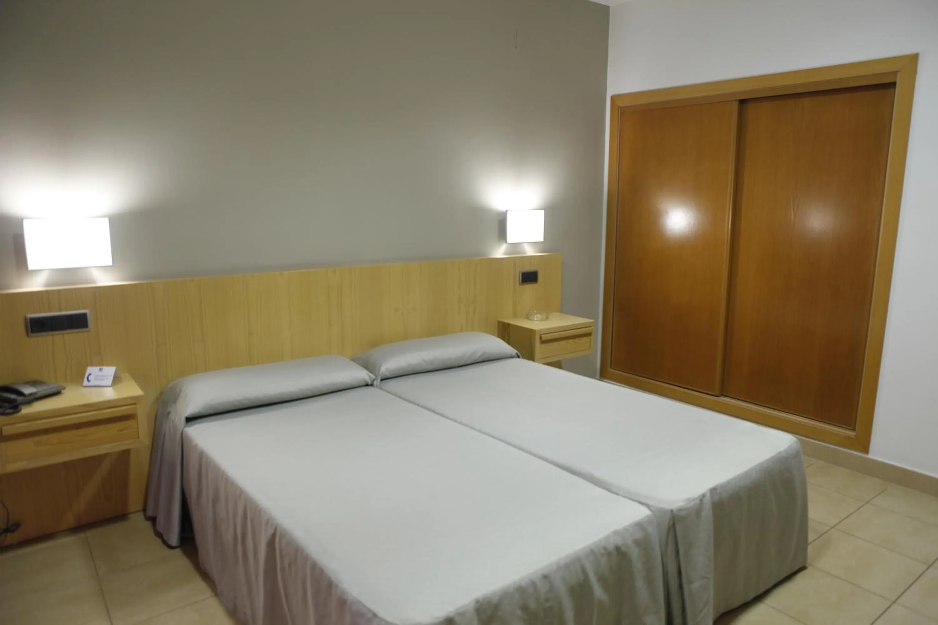 Bedroom, Bed in Hotel Adiafa