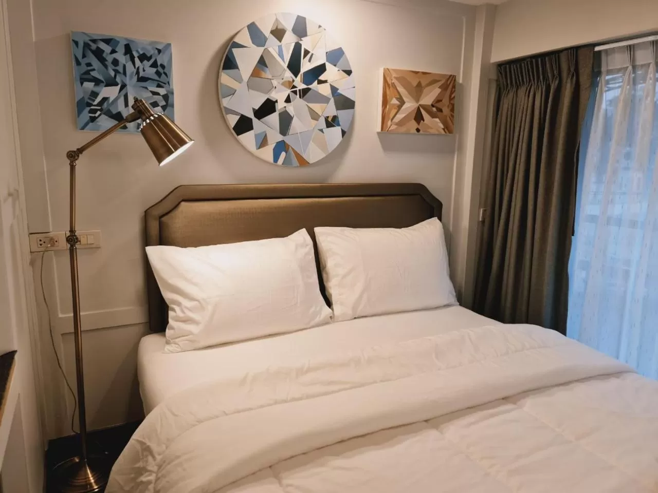 Bed in Suraya Bangkok