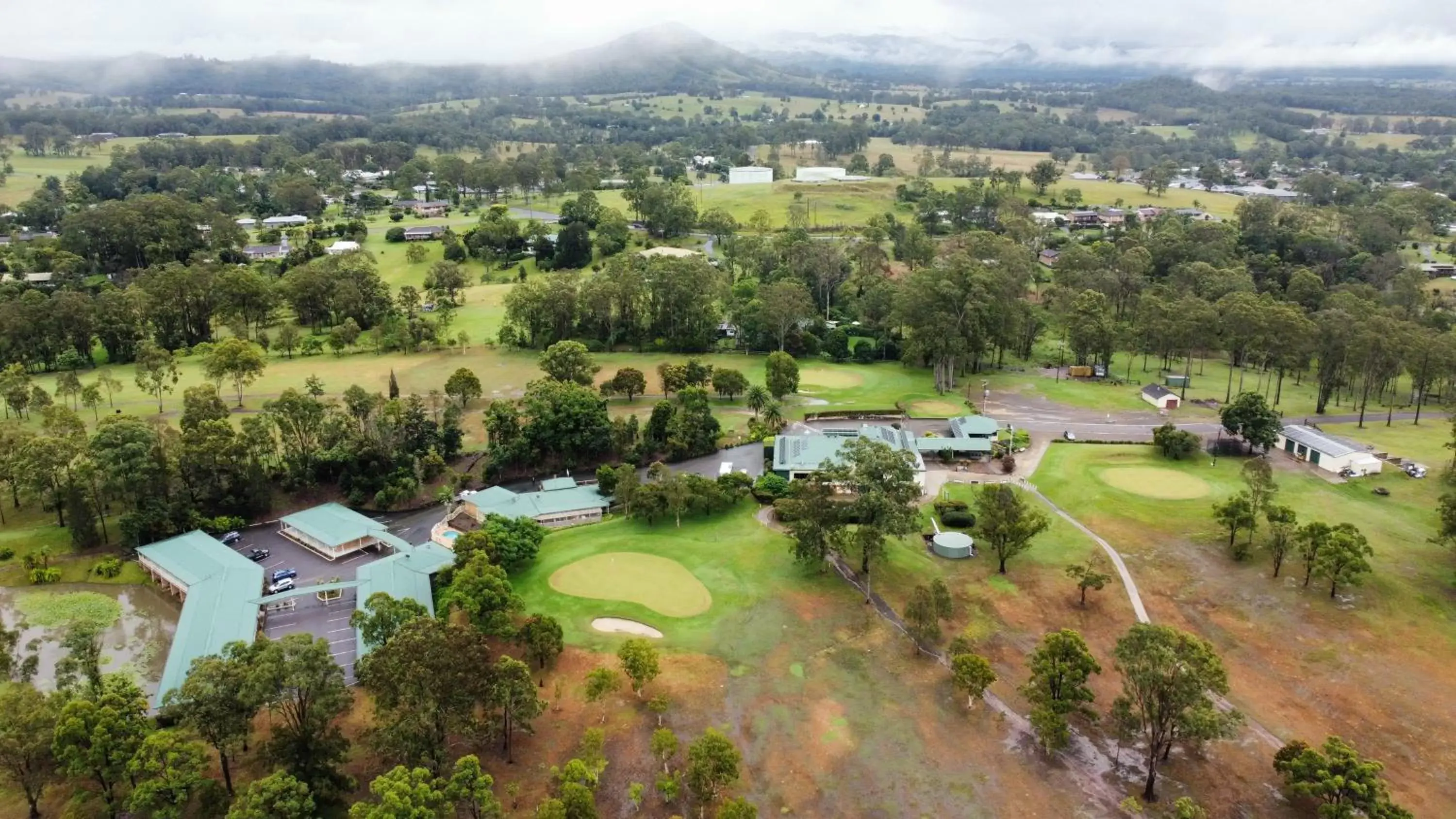 Bird's eye view, Bird's-eye View in Golf Club Motor Inn Wingham