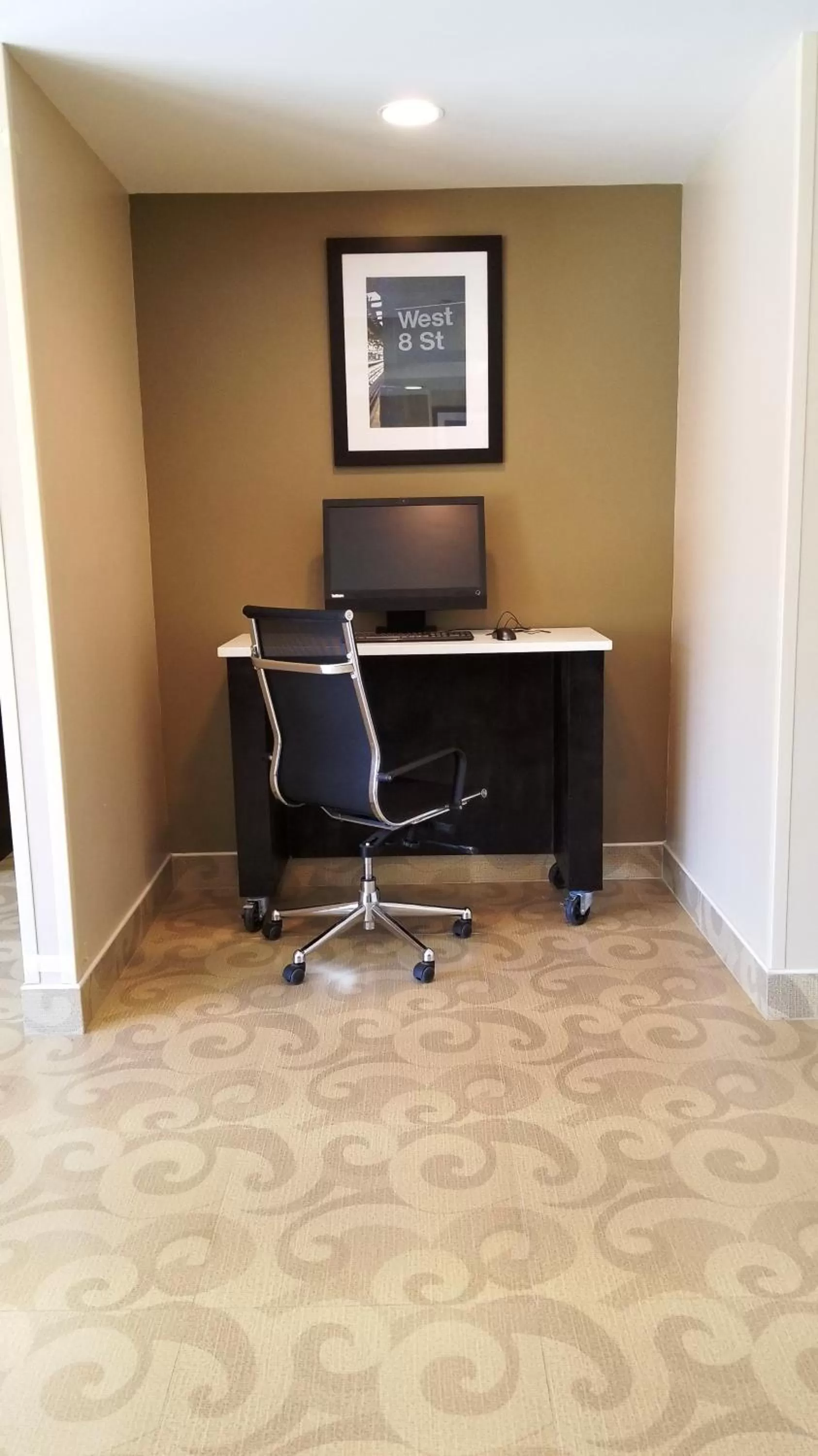 Business facilities in Days Inn by Wyndham Brooklyn Marine Park